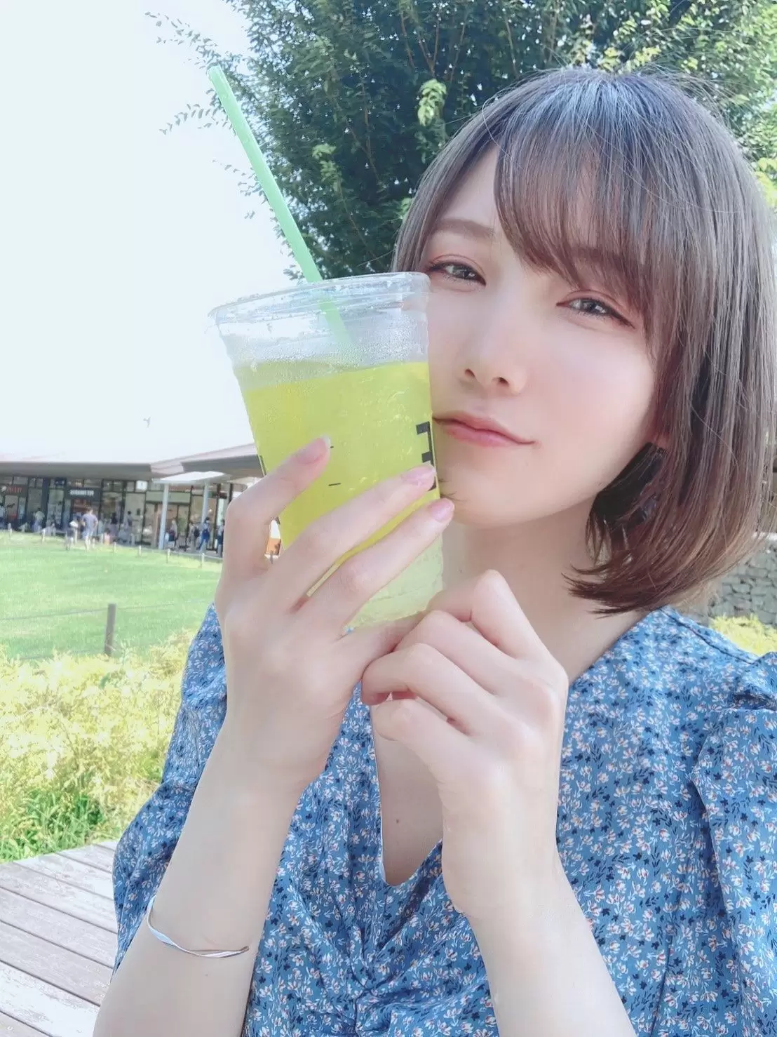 日本甜美COSERけんけん[fantia] 2020.08 8月の自撮りいろいろ八月的各种自拍照 [20P] - 秀人网免费无水印在线套图写真