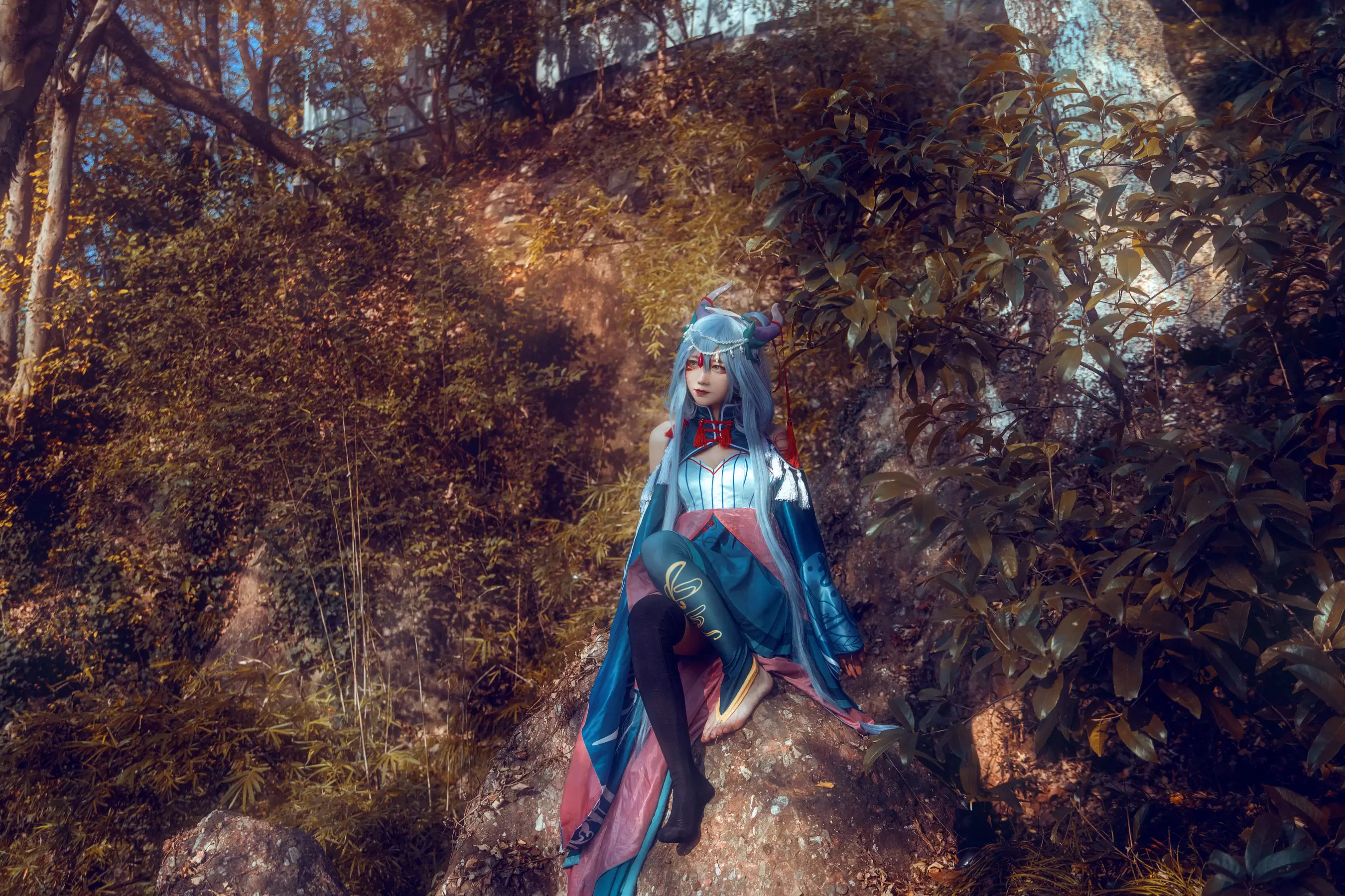 [Cosplay写真] 动漫博主弦音sic – 洛天依 上古神話 [9P] - 秀人网免费无水印在线套图写真