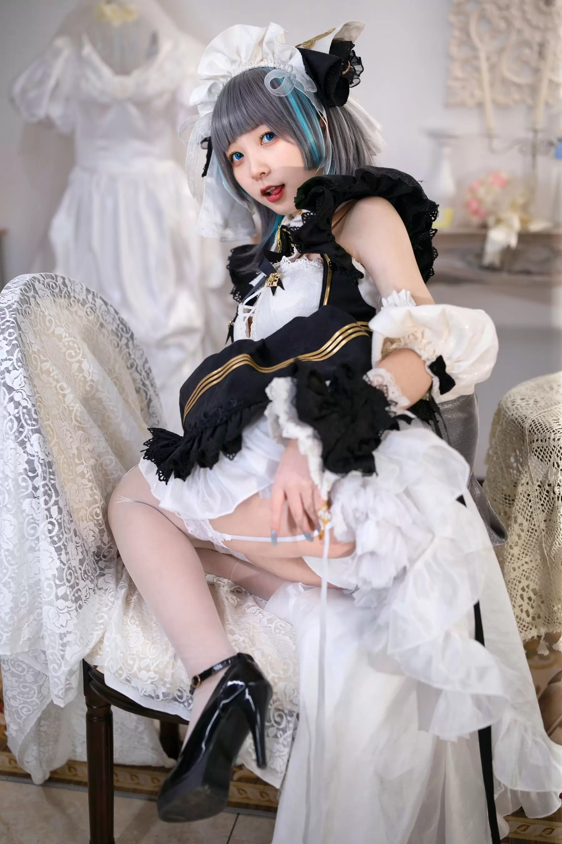 花铃 – 柴郡 [14P] - 秀人网免费无水印在线套图写真