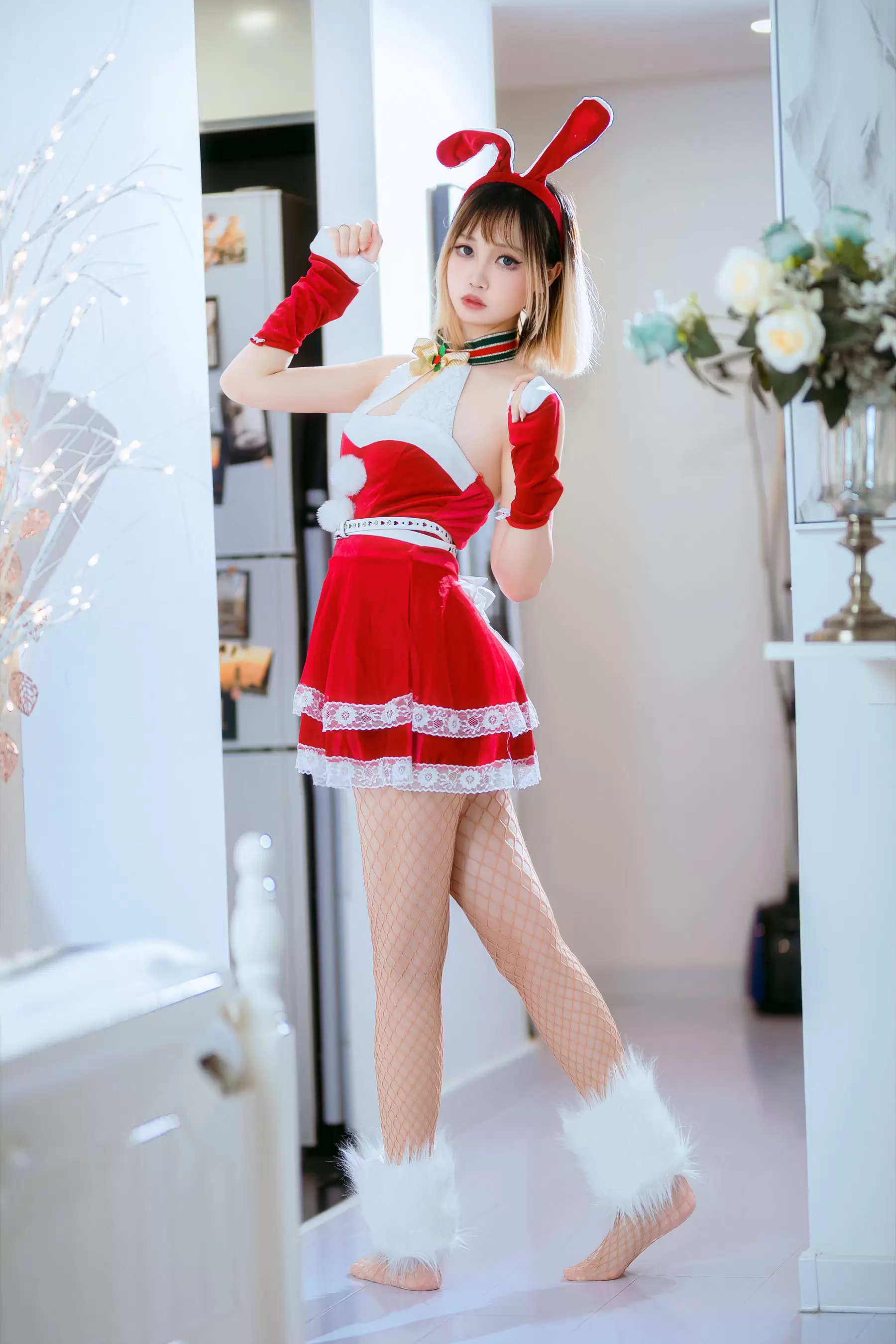 洛桑w伊梓 – 网袜丝带兔兔 [46P] - 秀人网免费无水印在线套图写真