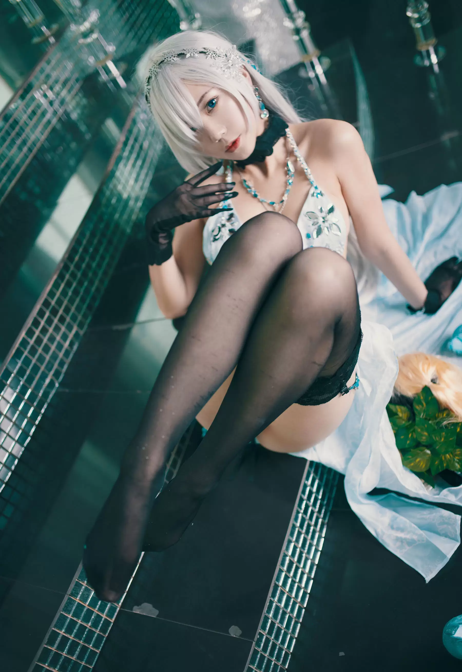 微博萌妹蓝小沂KiKi – 安娜斯塔西娅同人cos [7P] - 秀人网免费无水印在线套图写真