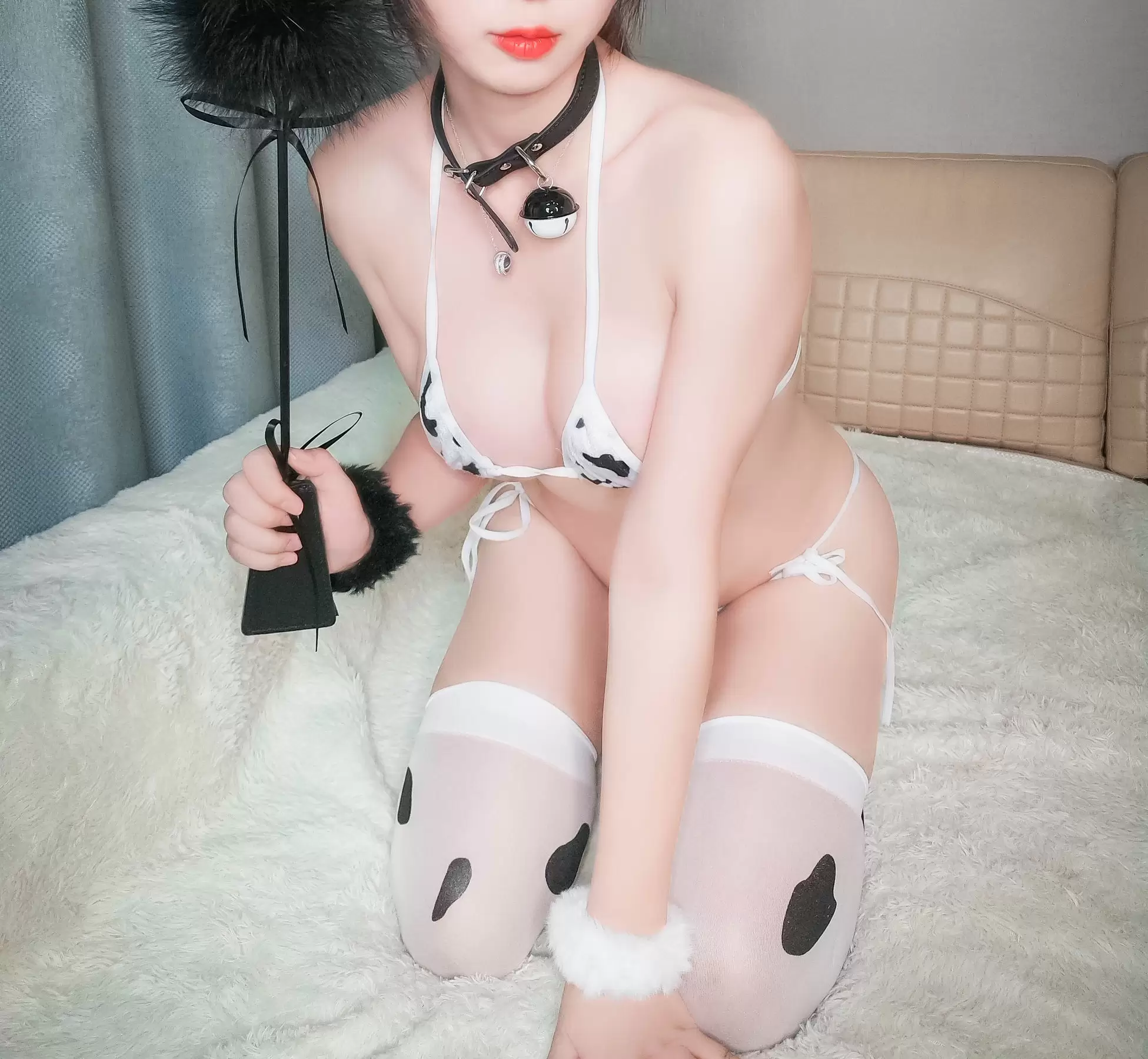 斗鱼主播w黑米粥w – 奶牛 [30P] - 秀人网免费无水印在线套图写真