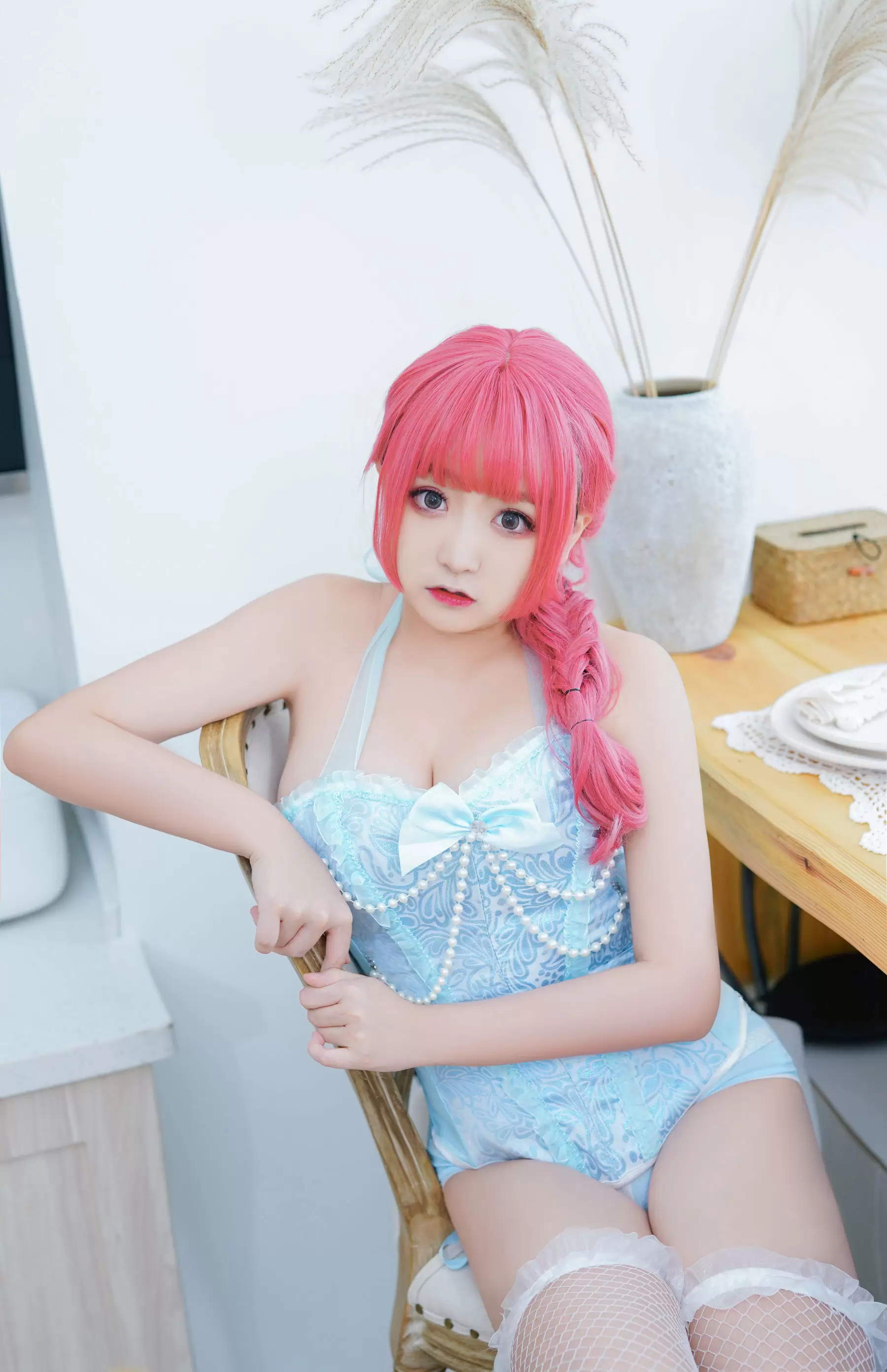 动漫博主恩田直幸 – 蓝色束缚 [55P] - 秀人网免费无水印在线套图写真