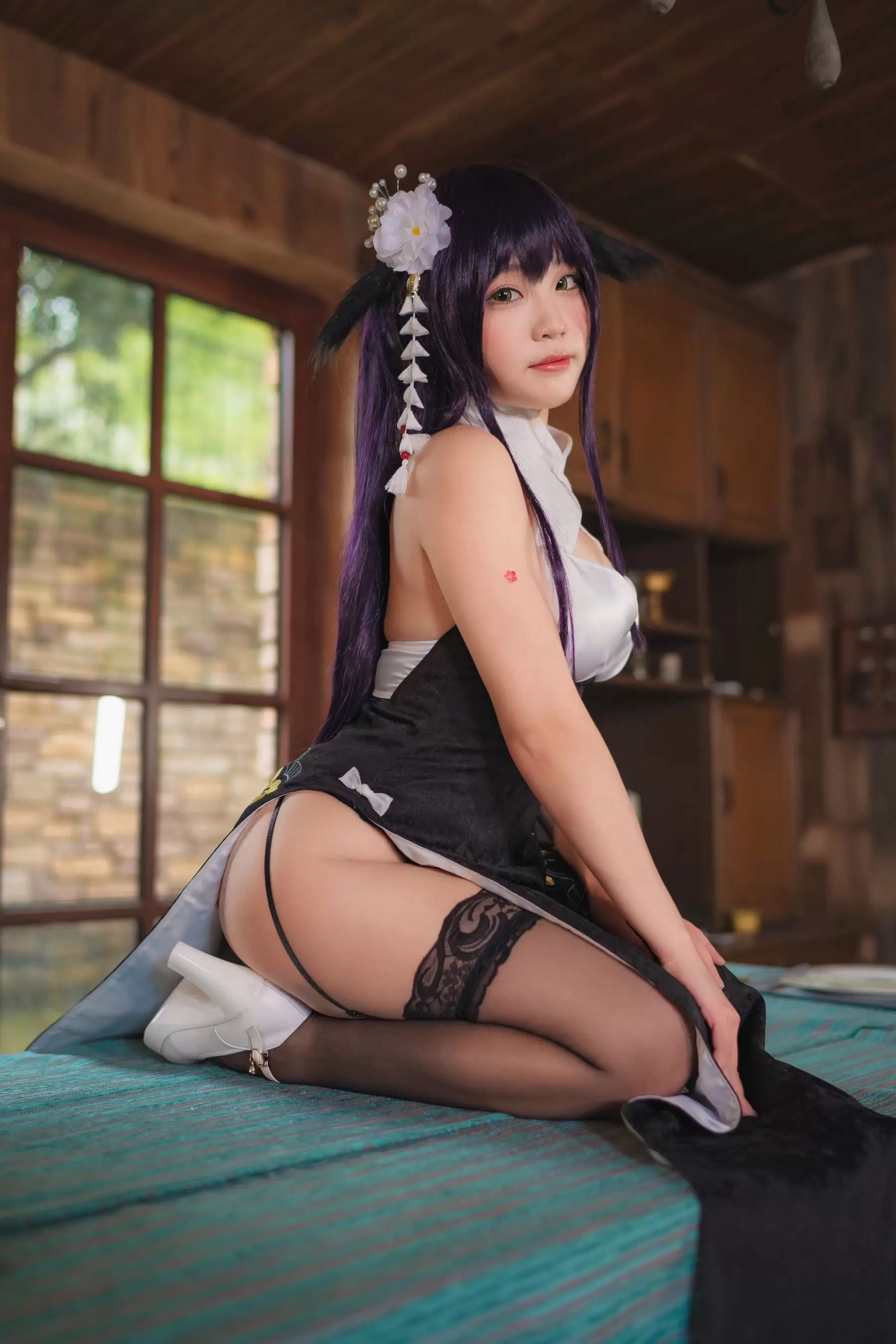 动漫博主Mime弥美 – 碧蓝航线 吾妻 旗袍 [9P] - 秀人网免费无水印在线套图写真