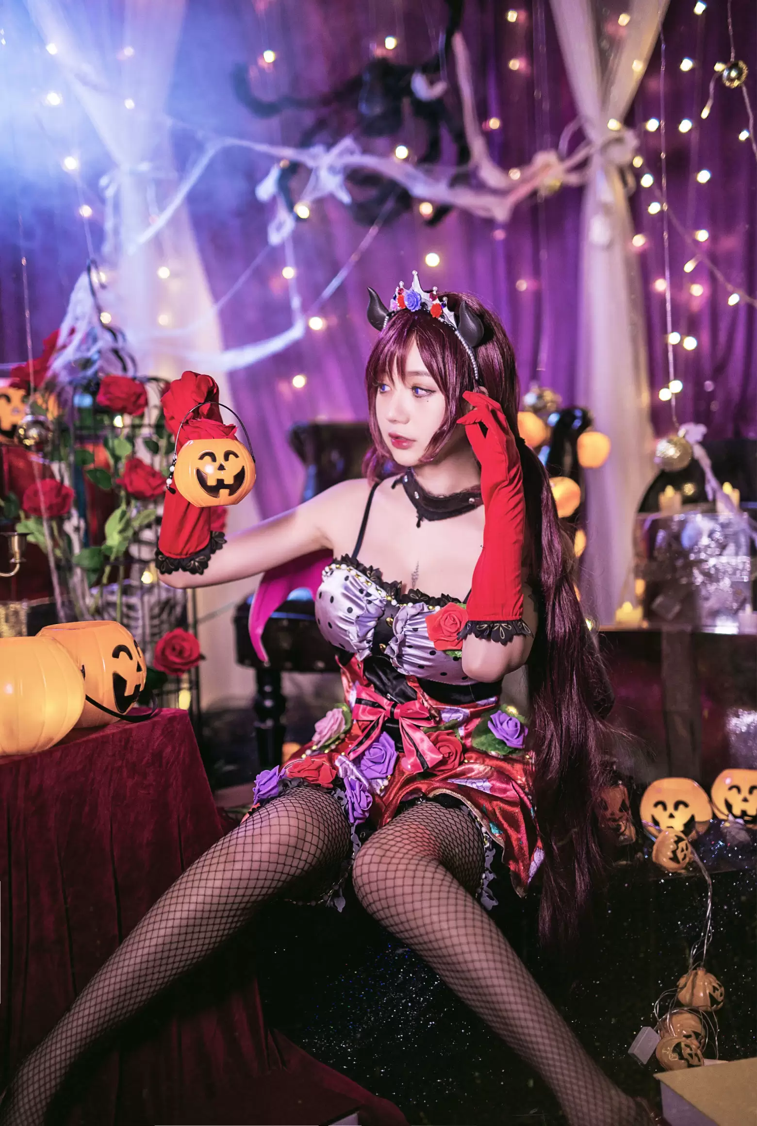 [萝莉COS] 洛丽塔大哥 – 小恶魔+甄姬+金莲 [26P] - 秀人网免费无水印在线套图写真