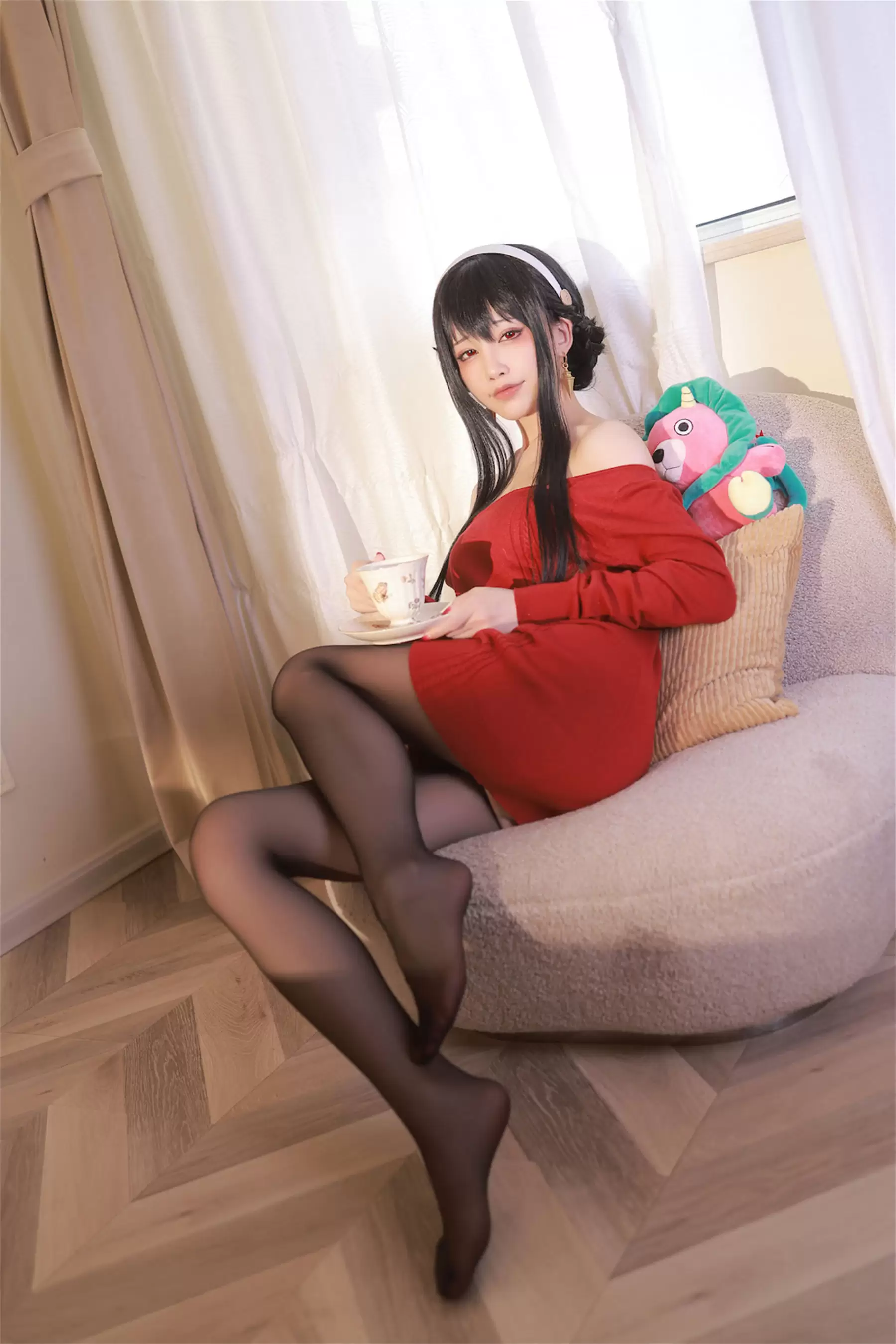 动漫博主水淼aqua – 夜兰 约尔红毛衣 [68P] - 秀人网免费无水印在线套图写真