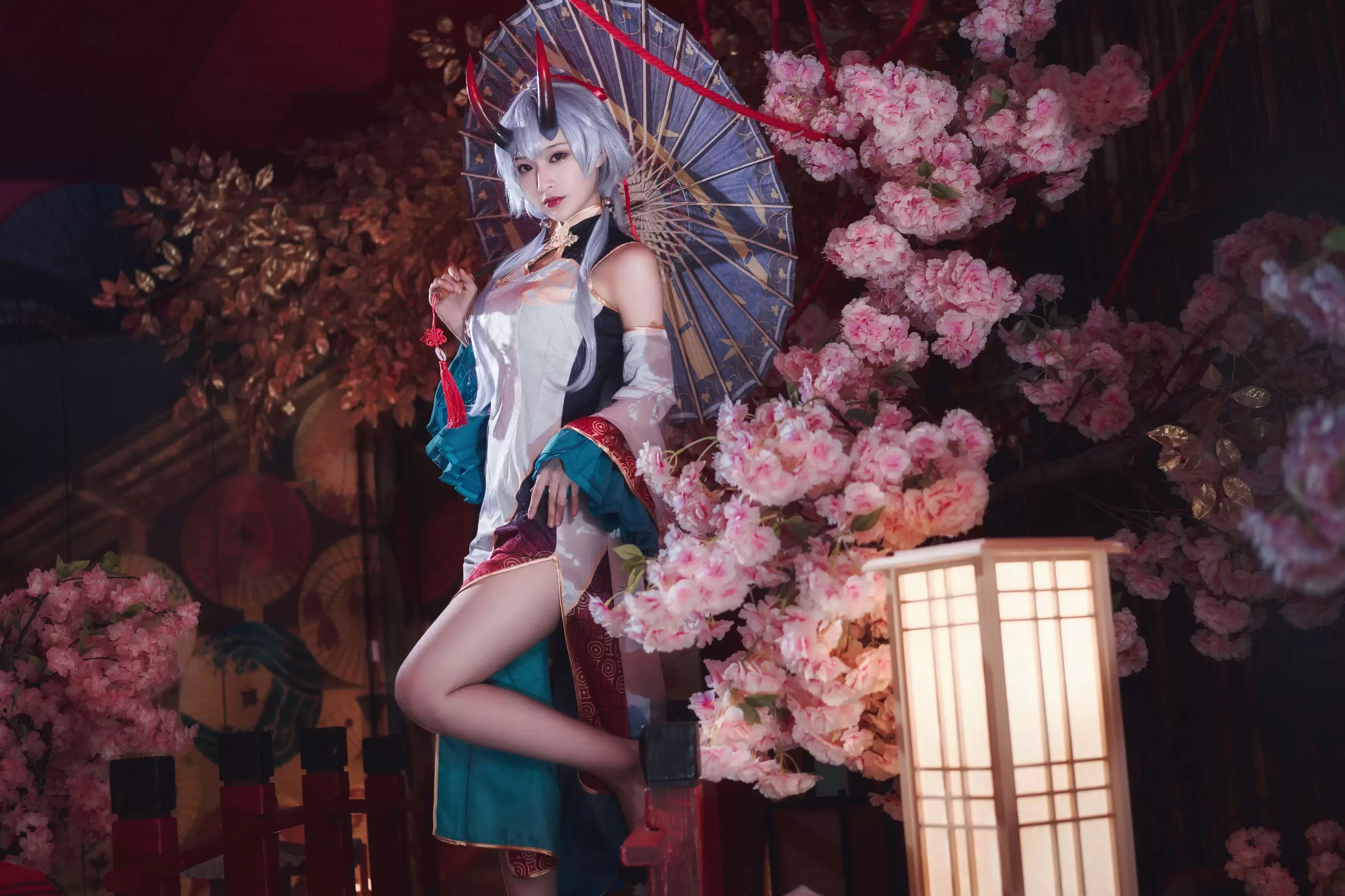 动漫博主铁板烧鬼舞w – 巴御前 [17P] - 秀人网免费无水印在线套图写真