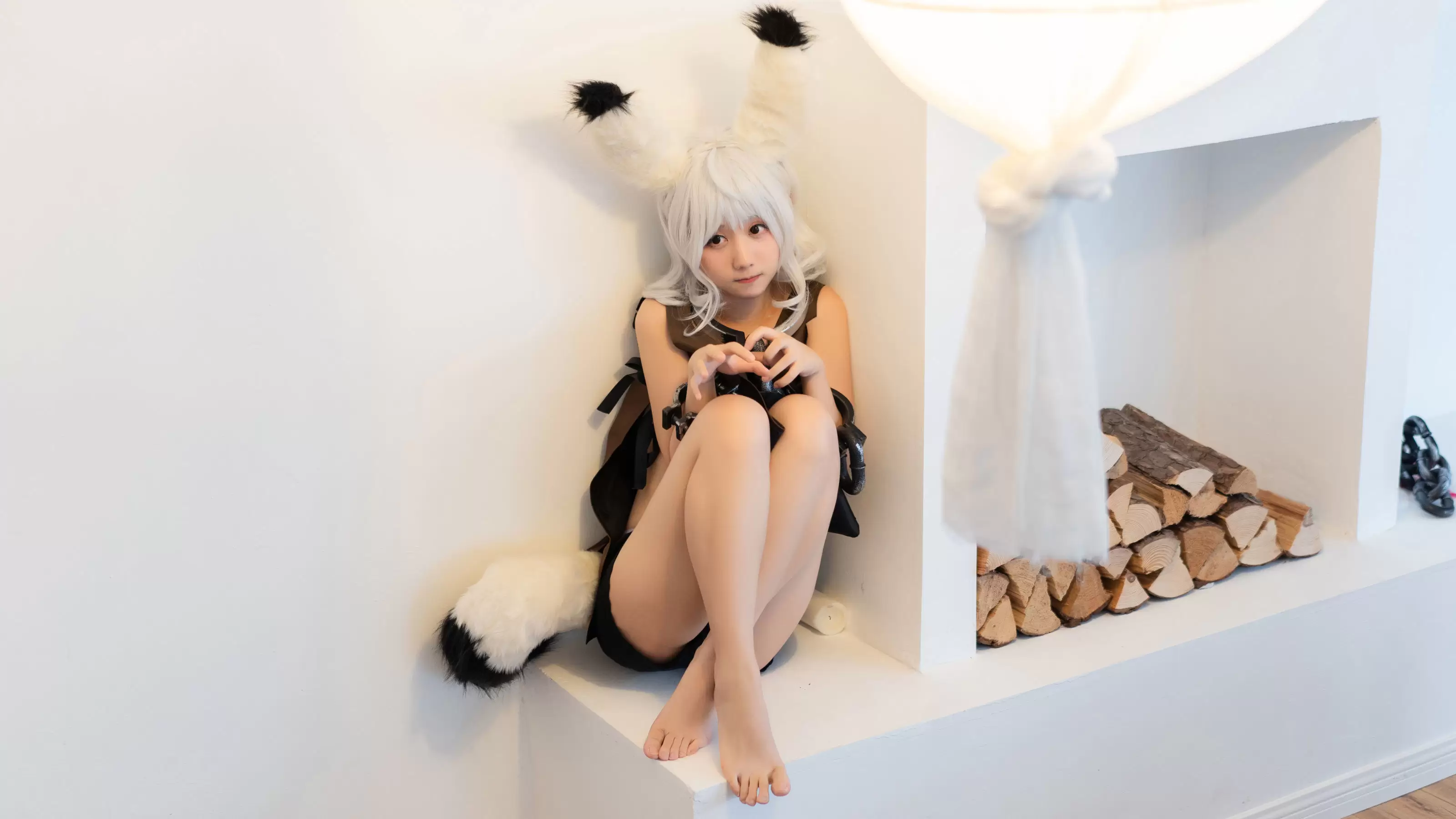 微博福利姬镜酱 希尔 [20P] - 秀人网免费无水印在线套图写真