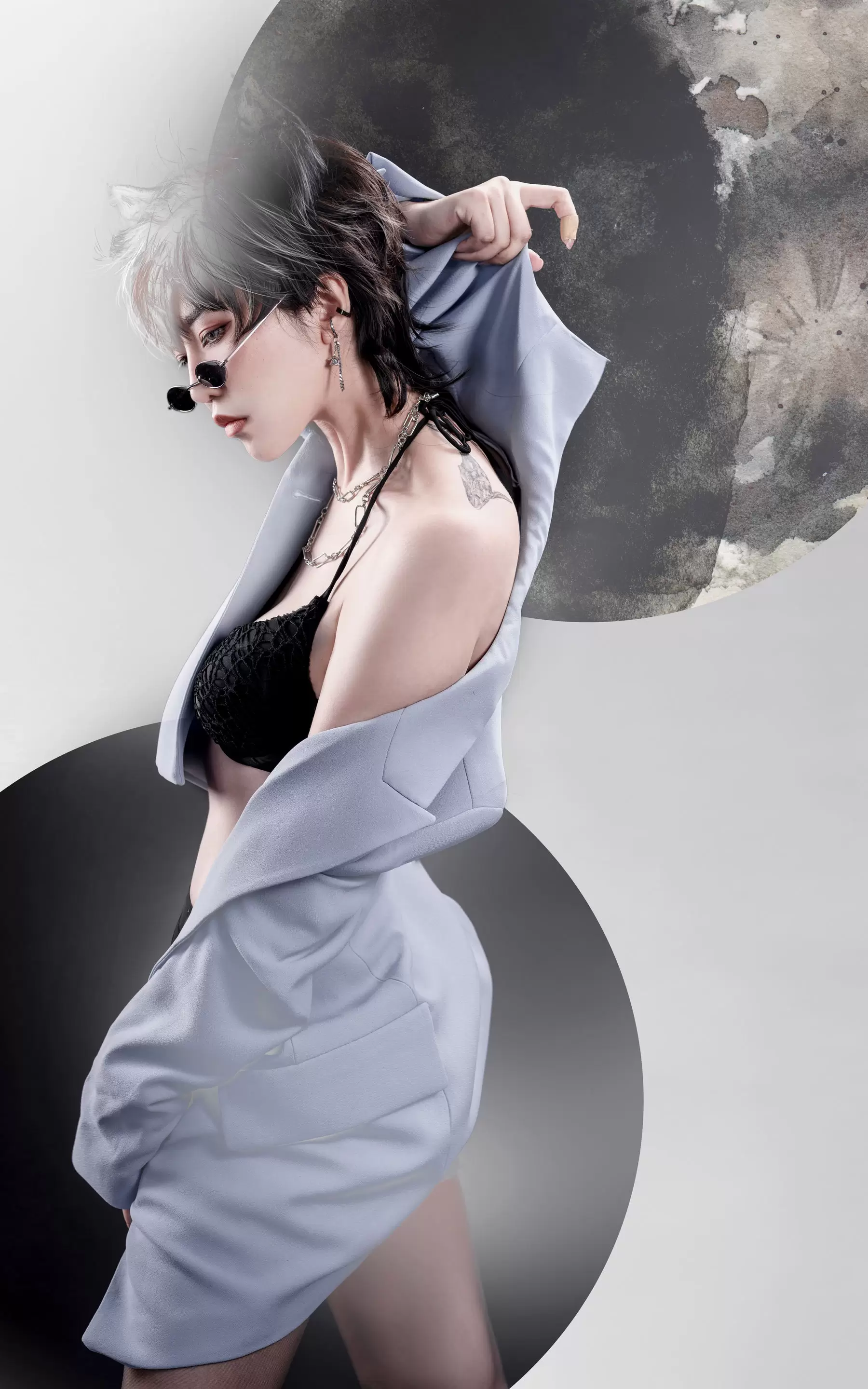 长腿Coser青青子Js&李翎 – 狐狸和狼 [18P] - 秀人网免费无水印在线套图写真