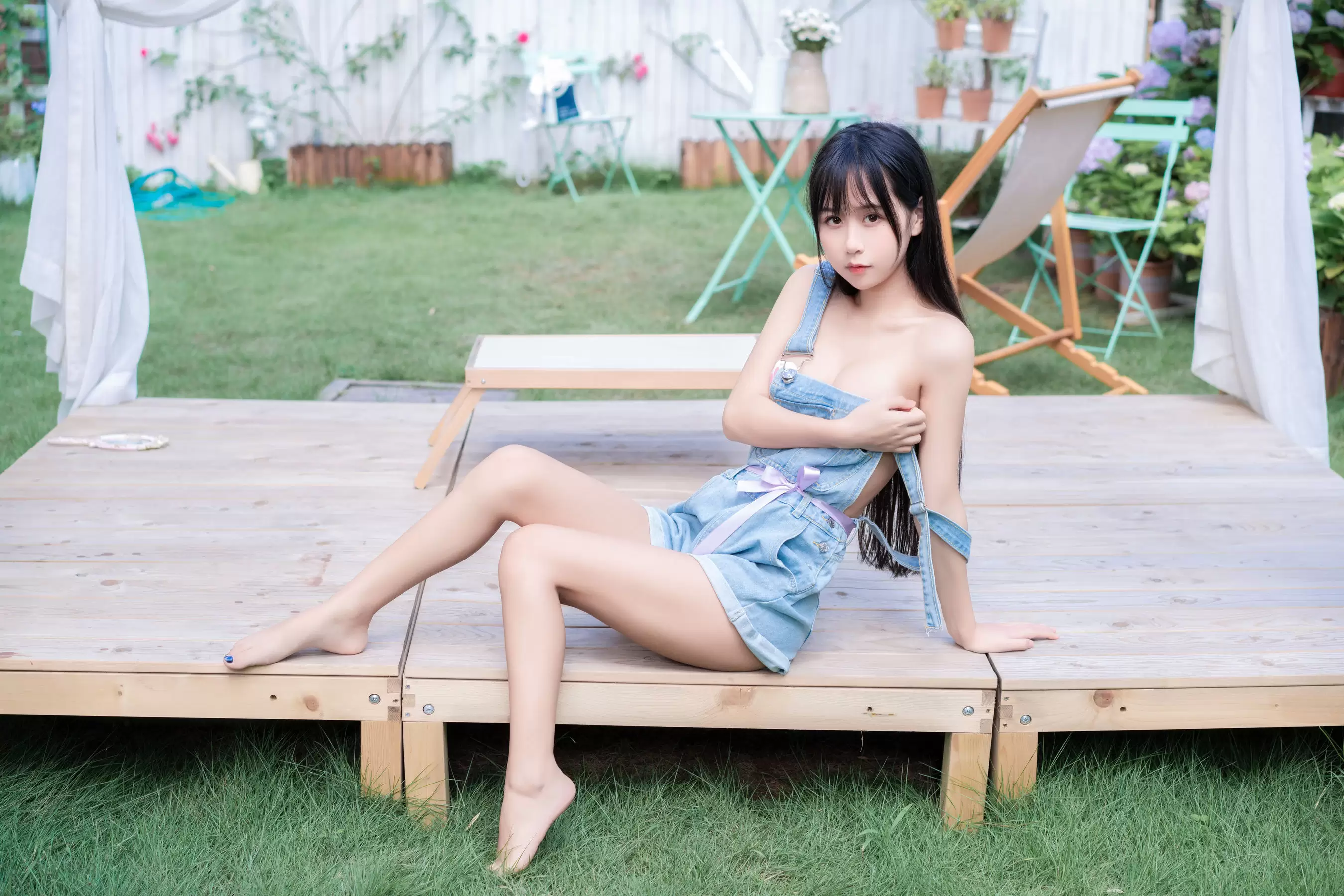 阳光美少女萌芽儿o0 – 西瓜与夏天 [33P] - 秀人网免费无水印在线套图写真