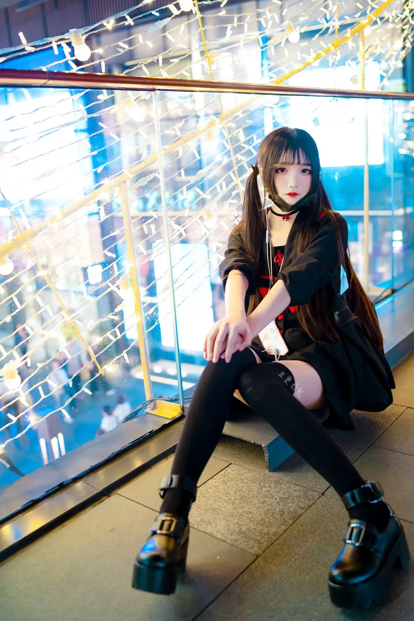 清纯少女五更百鬼 制服 [15P] - 秀人网免费无水印在线套图写真