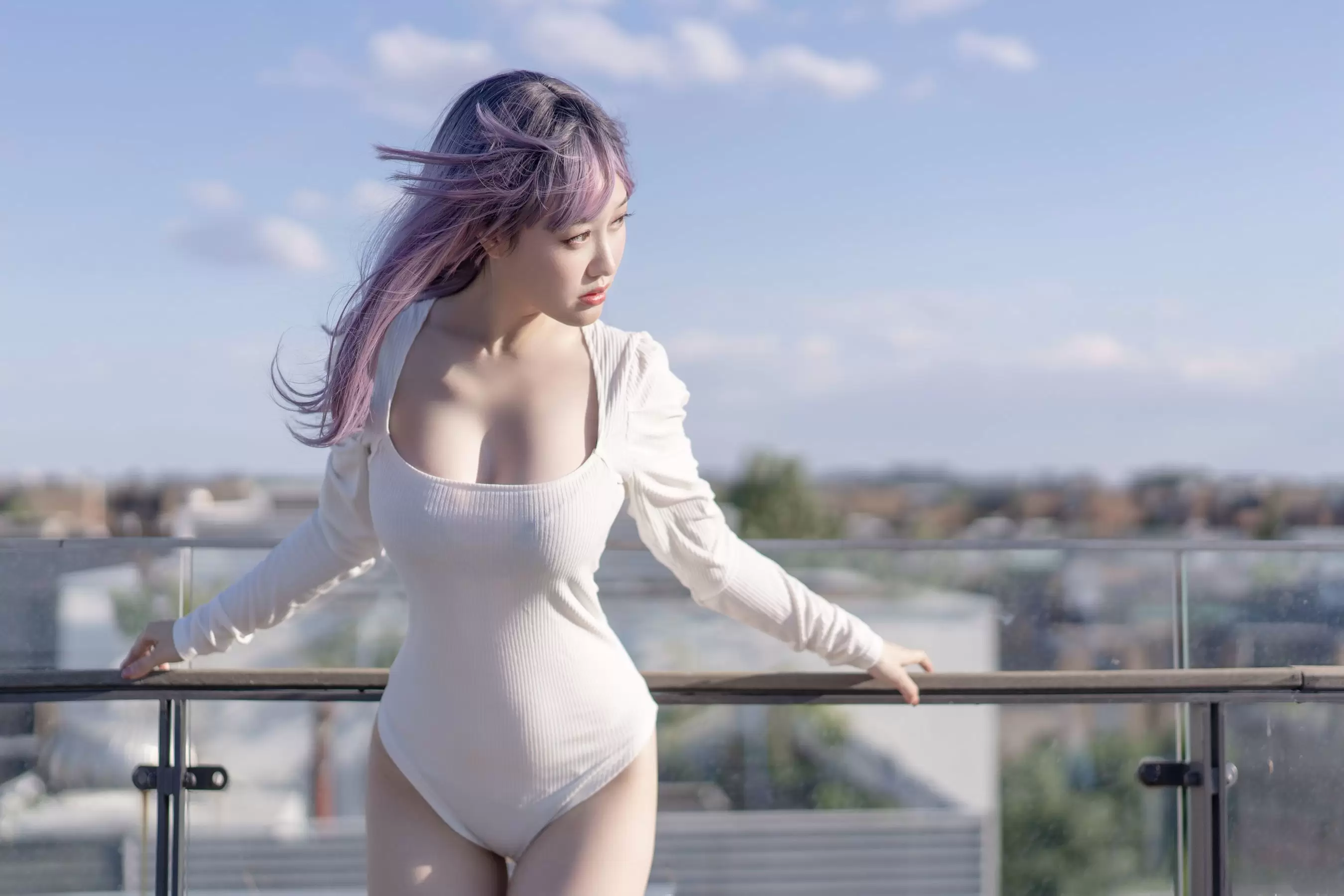 动漫博主脱尾巴Mizuki – 天台 [43P] - 秀人网免费无水印在线套图写真