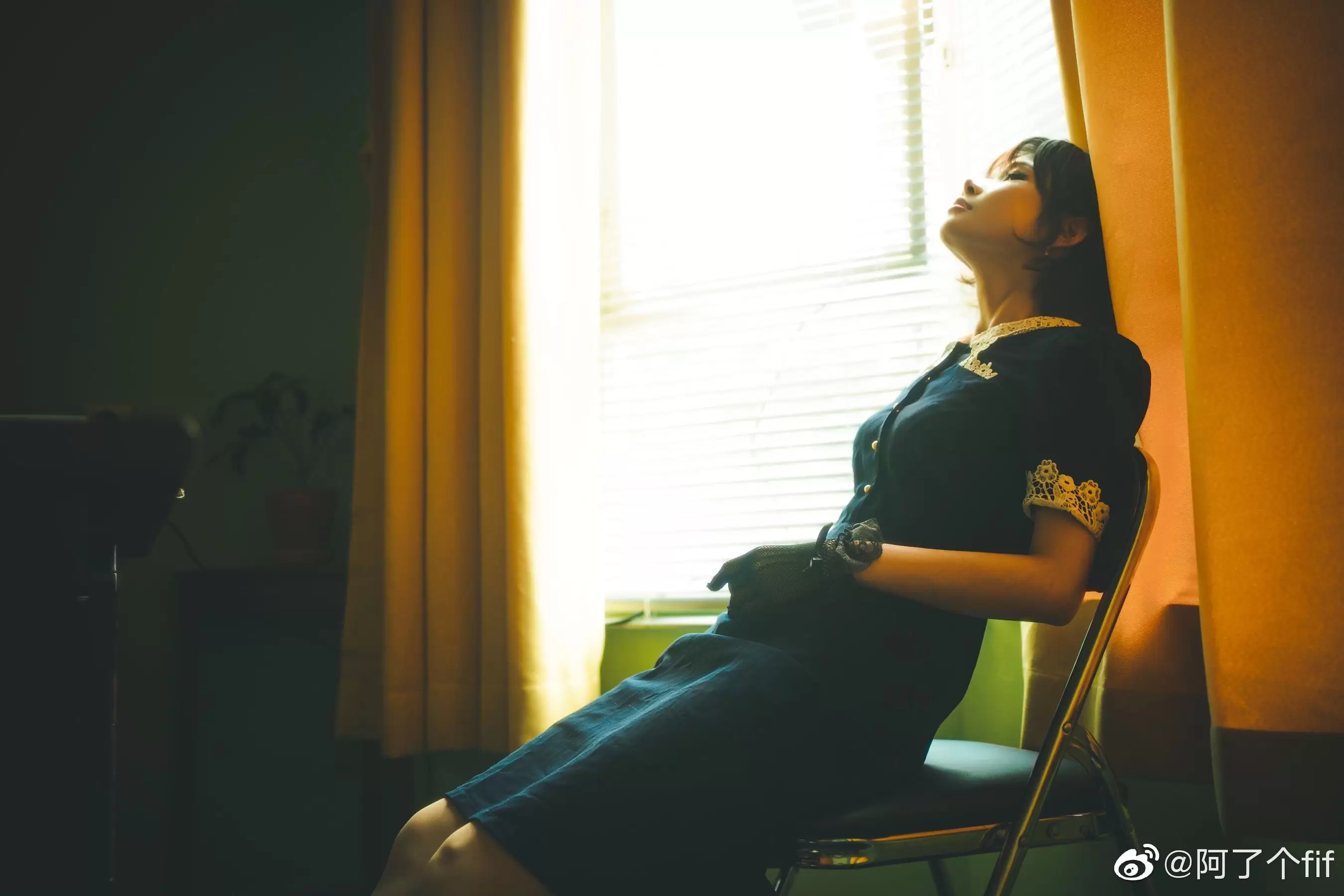 动漫博主阿了个fifi – 复古 [11P] - 秀人网免费无水印在线套图写真