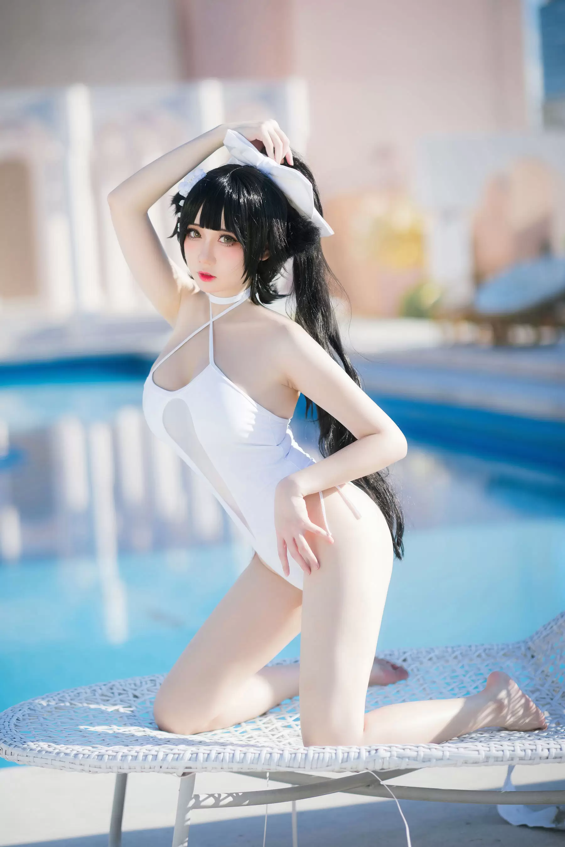 焖焖碳 – 高雄泳装 [24P] - 秀人网免费无水印在线套图写真