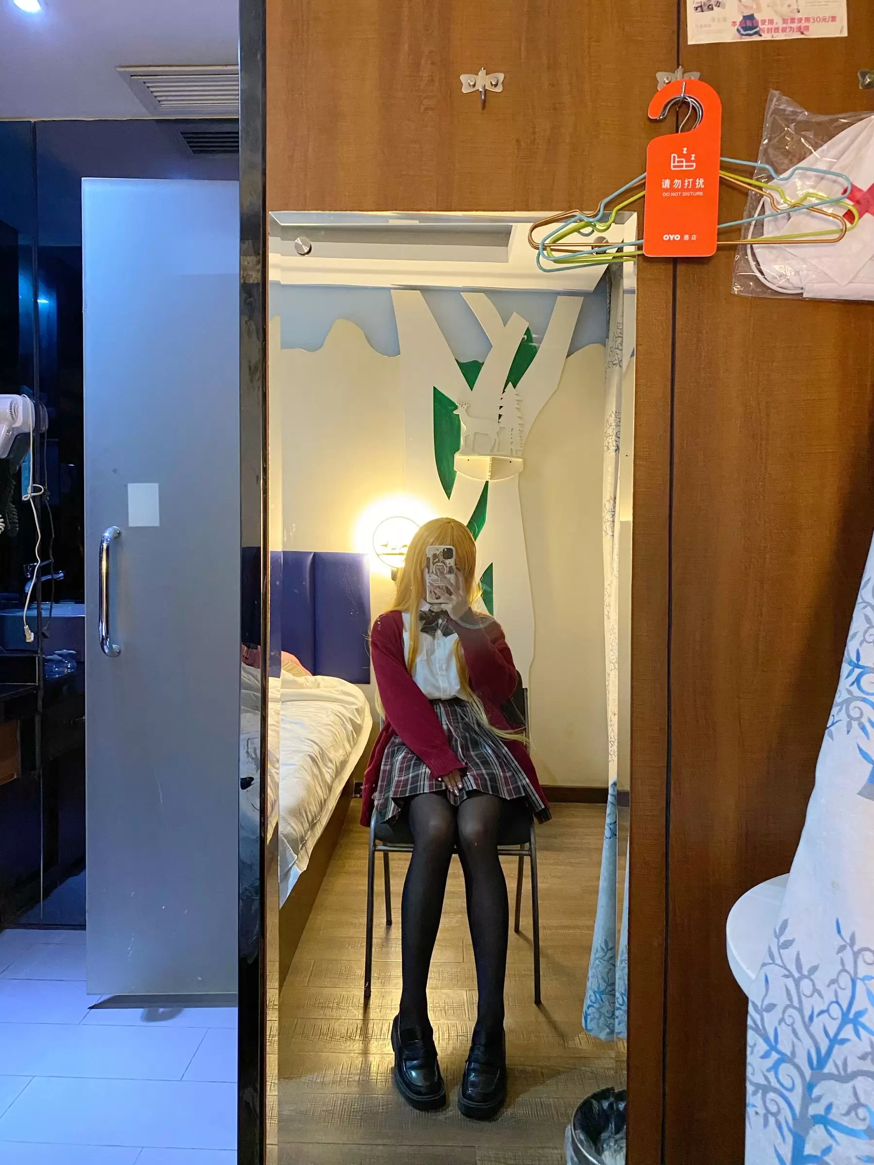 芋圆侑子SJ_ – 金毛不良jk [42P] - 秀人网免费无水印在线套图写真