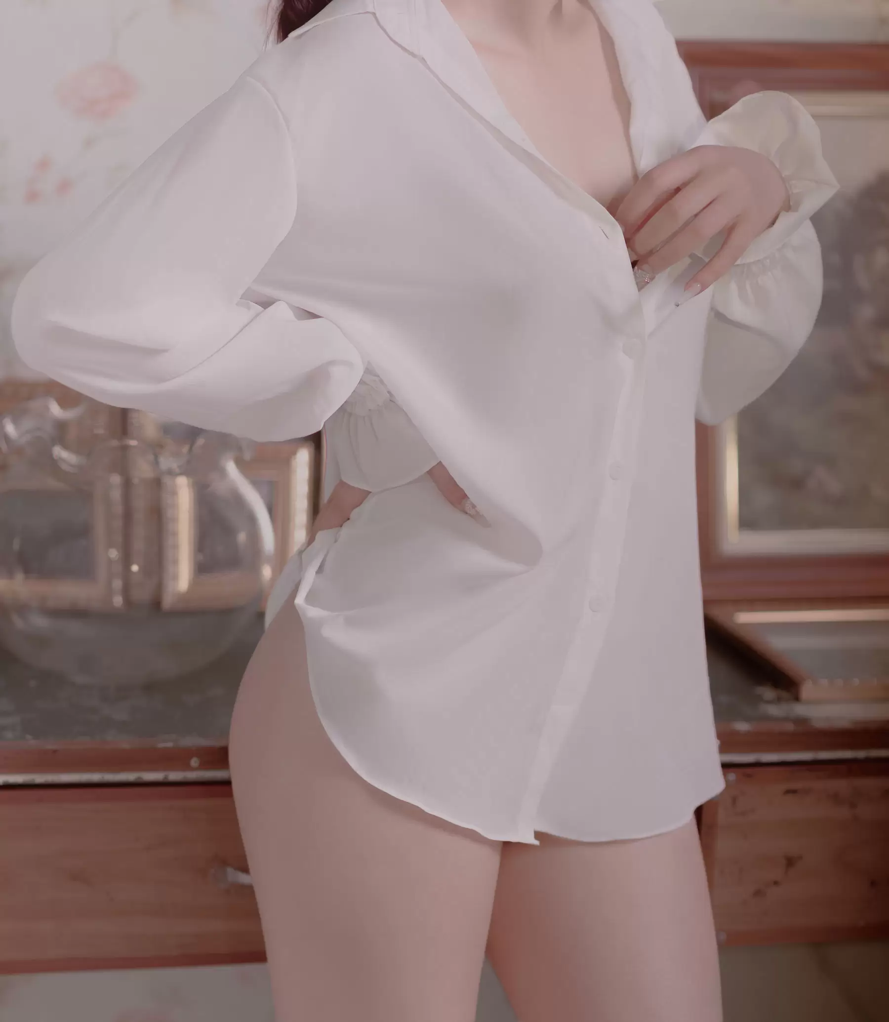 越南摄影师TUN BOOK作品 – SHIRTS [14P] - 秀人网免费无水印在线套图写真