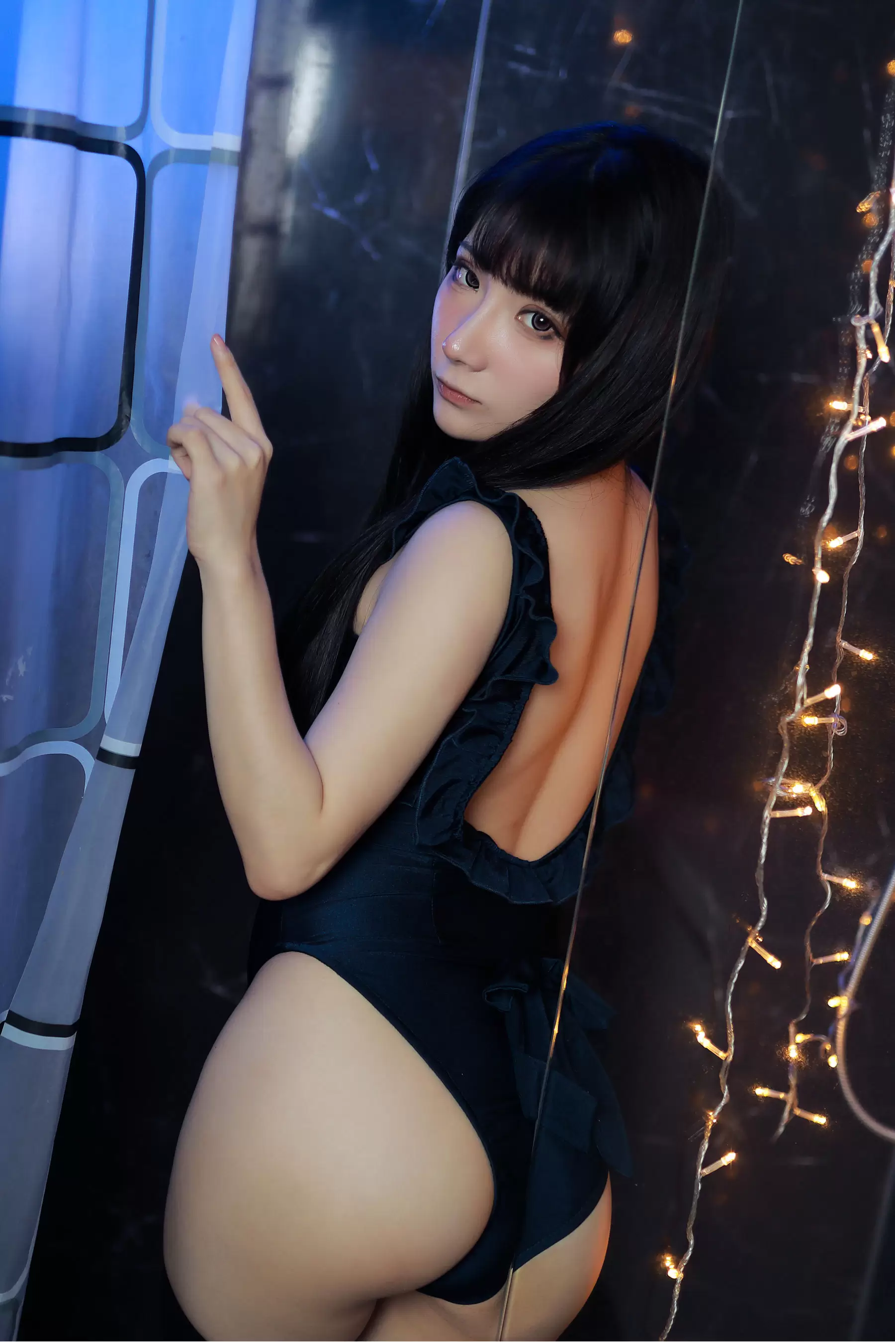 是三不是世w – 死库水 [56P] - 秀人网免费无水印在线套图写真