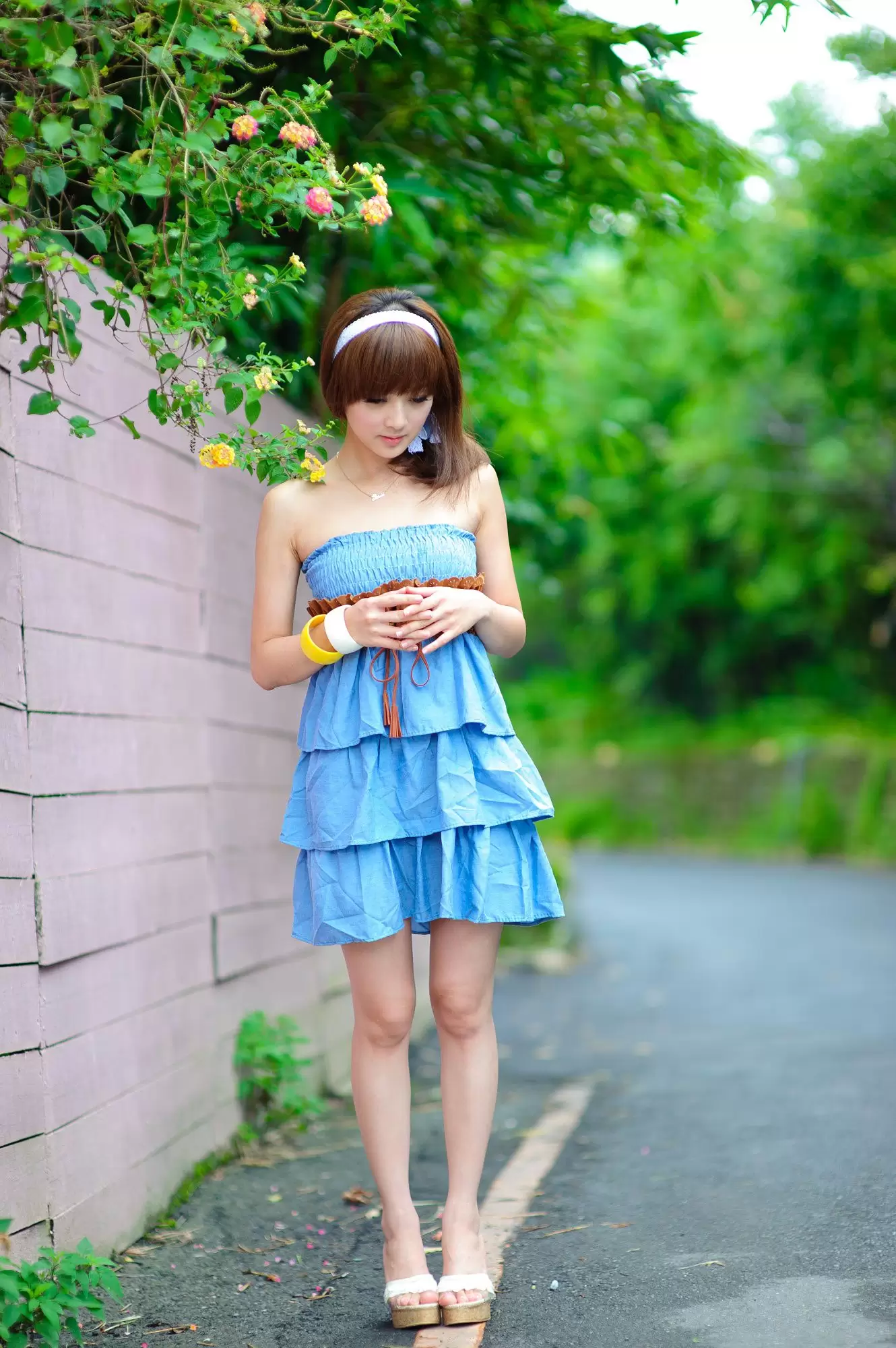 张凯洁@Mikako《蒙馬特咖啡外拍》 [92P] - 秀人网免费无水印在线套图写真