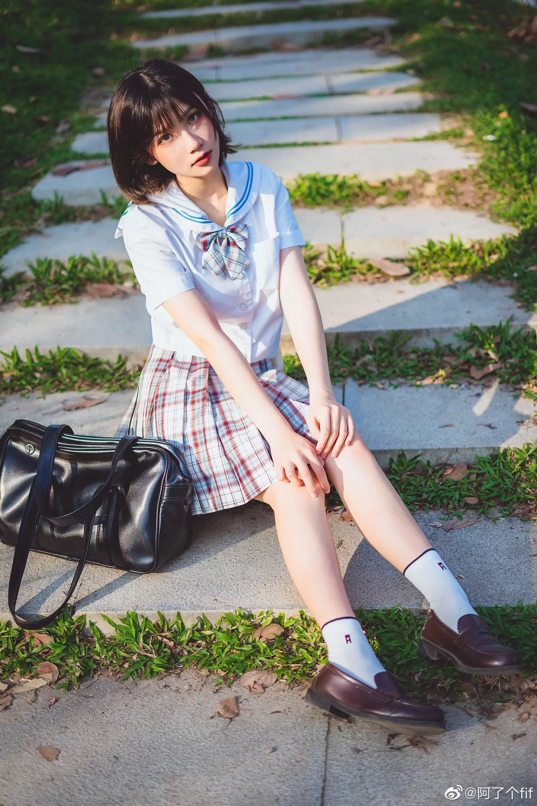 动漫博主阿了个fifi – 阳光JK [9P] - 秀人网免费无水印在线套图写真