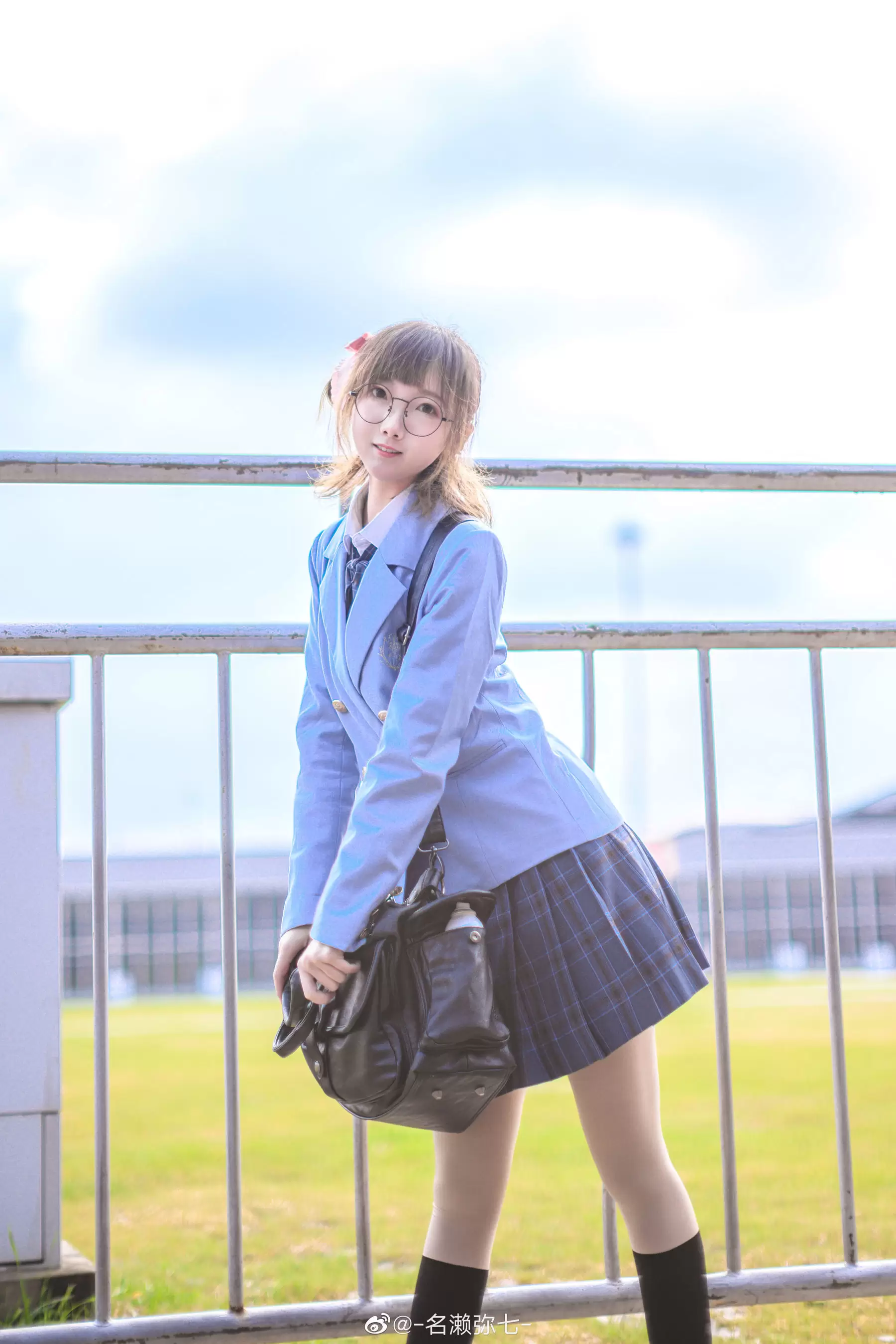 动漫博主名濑弥七 – 夏日 [9P] - 秀人网免费无水印在线套图写真