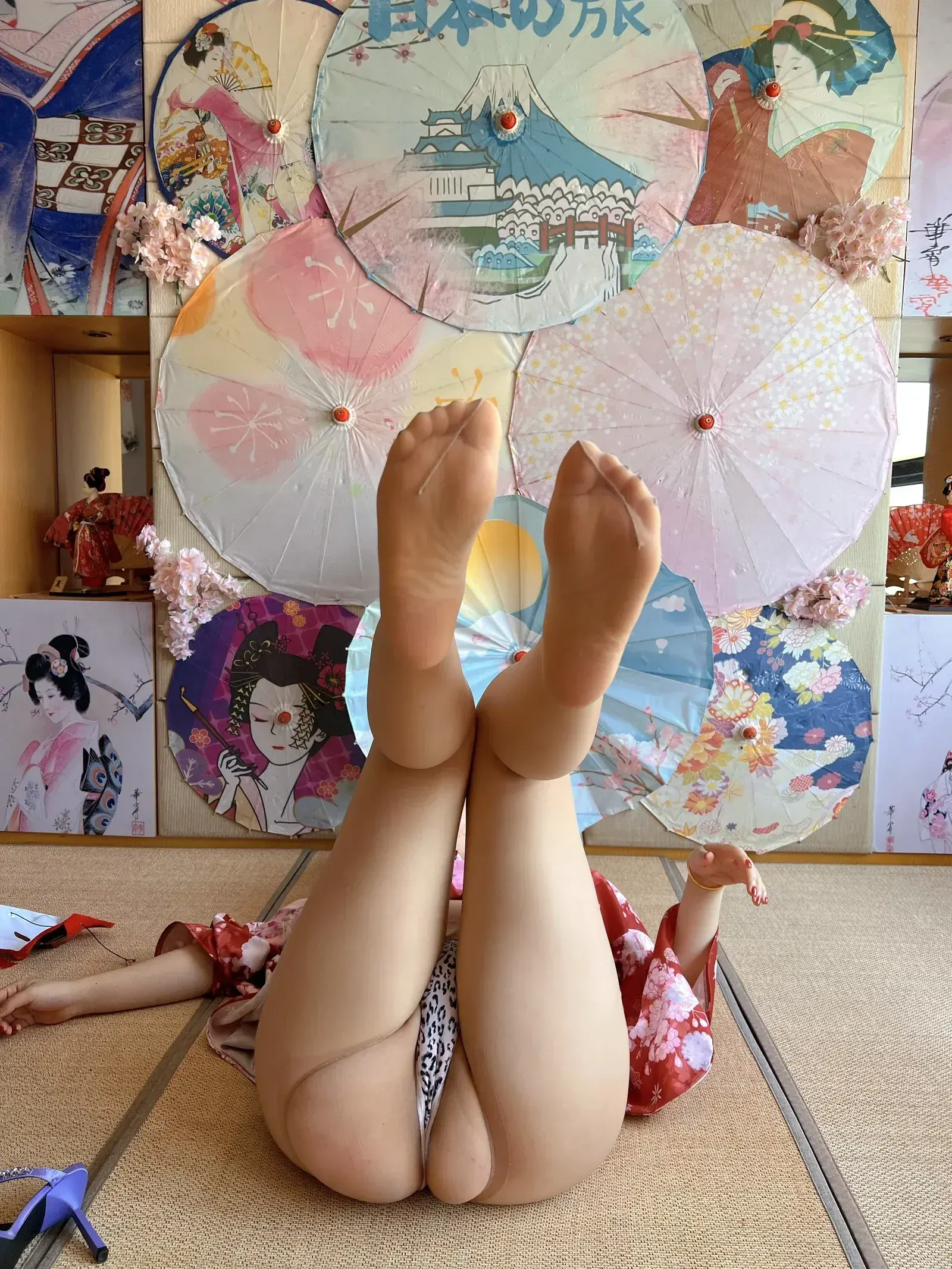 迷人的五姨太 – 中秋快乐 [33P] - 秀人网免费无水印在线套图写真