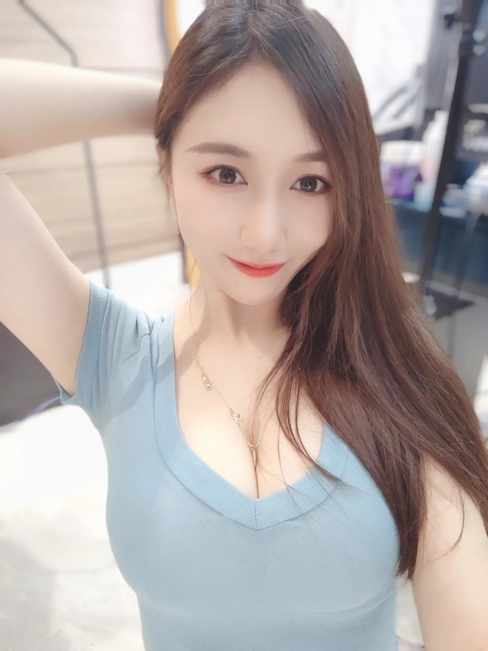 小玉吃果冻 – 小玉超自拍大图 [20P] - 秀人网免费无水印在线套图写真