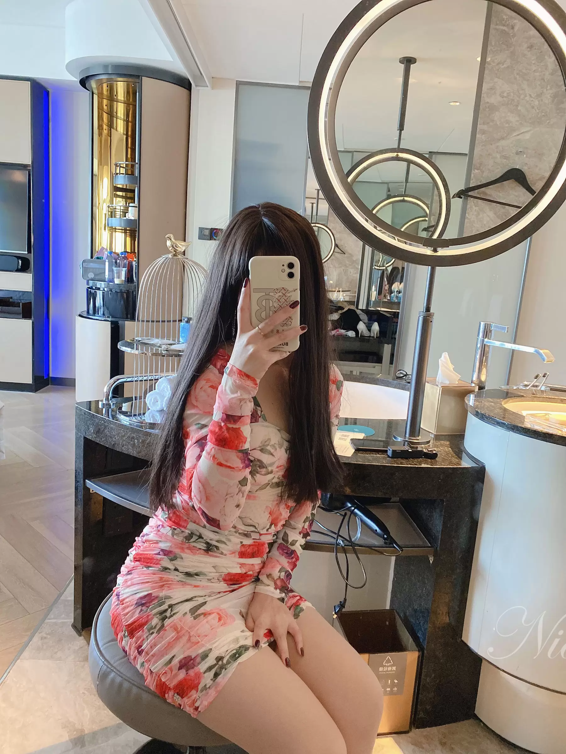 安乔乔儿(Nia乔乔) No.030 温柔少妇风 [90P] - 秀人网免费无水印在线套图写真