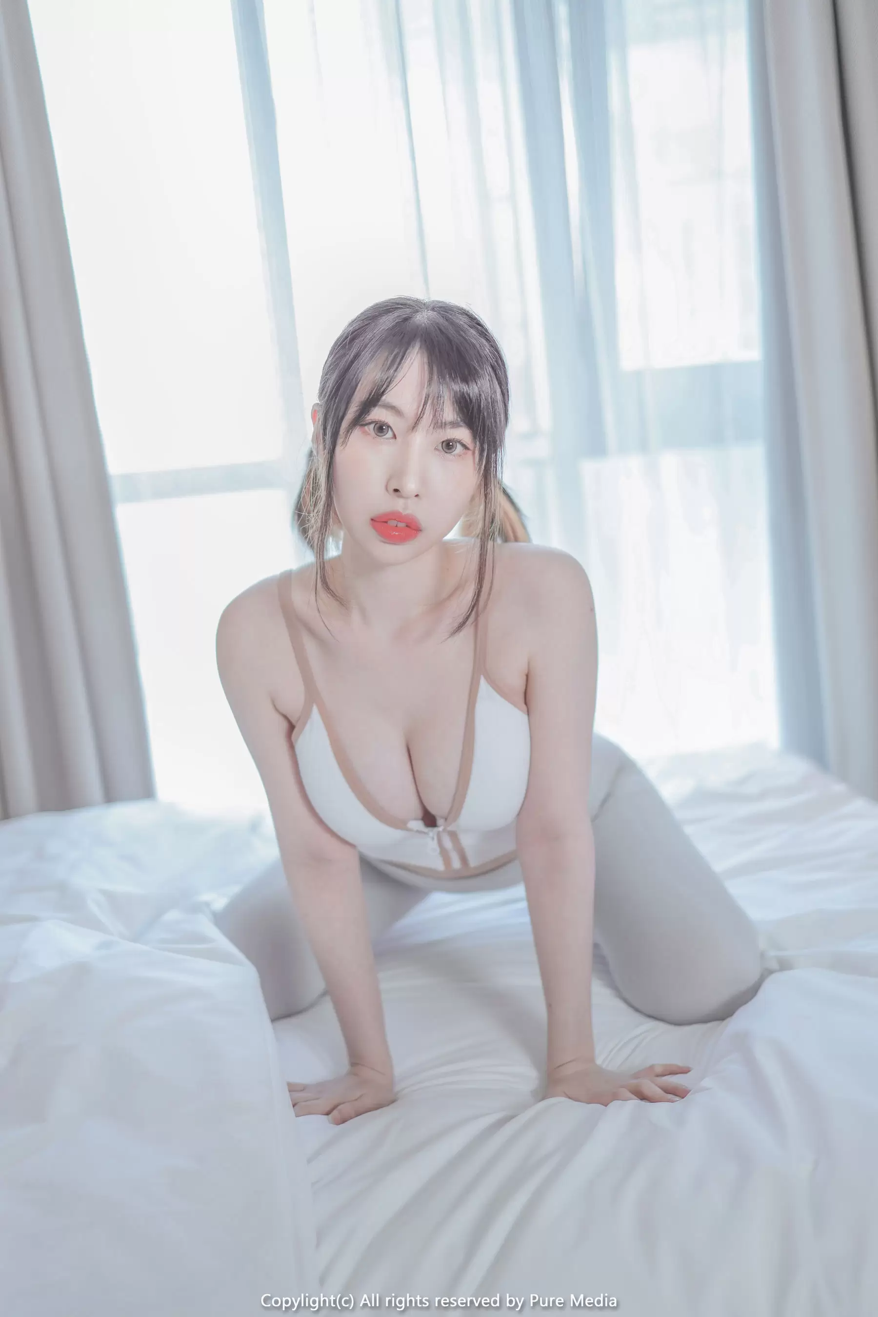 [PURE MEDIA] Vol.103 – Uhye [98P] - 秀人网免费无水印在线套图写真
