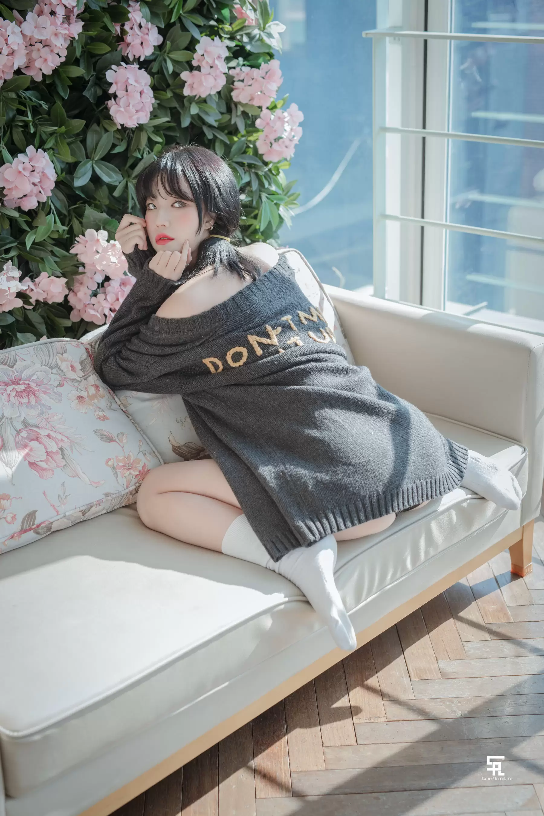 [saintphotolife] Yuna – BLOOM Vol.01 [51P] - 秀人网免费无水印在线套图写真