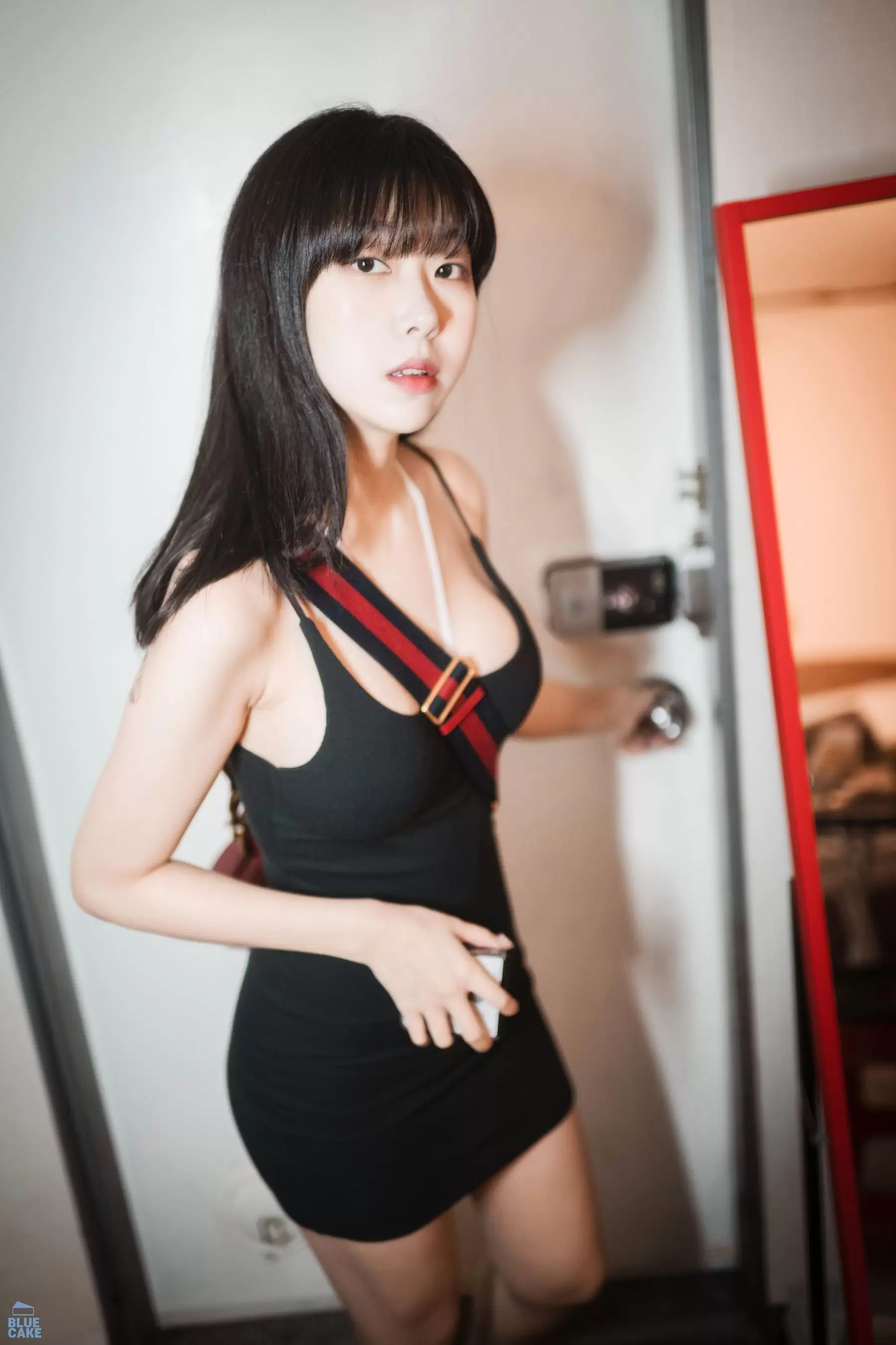 [BLUECAKE] Shaany – Soju & Pearl [190P] - 秀人网免费无水印在线套图写真