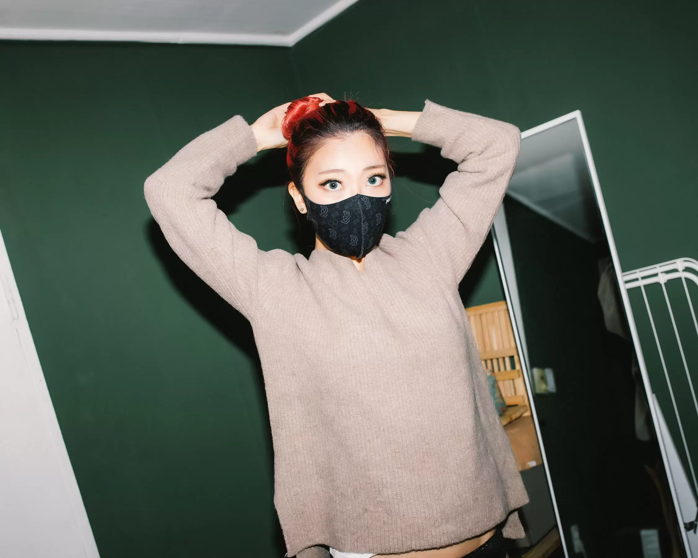 [Moon Night Snap] – Mona My sister next door Vol.1 [18P] - 秀人网免费无水印在线套图写真