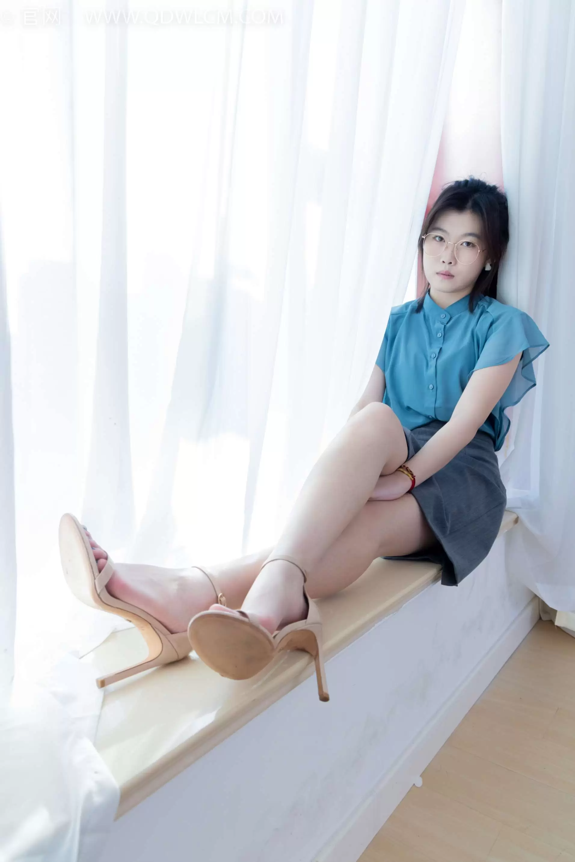 物恋传媒 NO.2205 樱桃-东霜不会迟到[150P-1V-5.98G] - 秀人网免费无水印在线套图写真