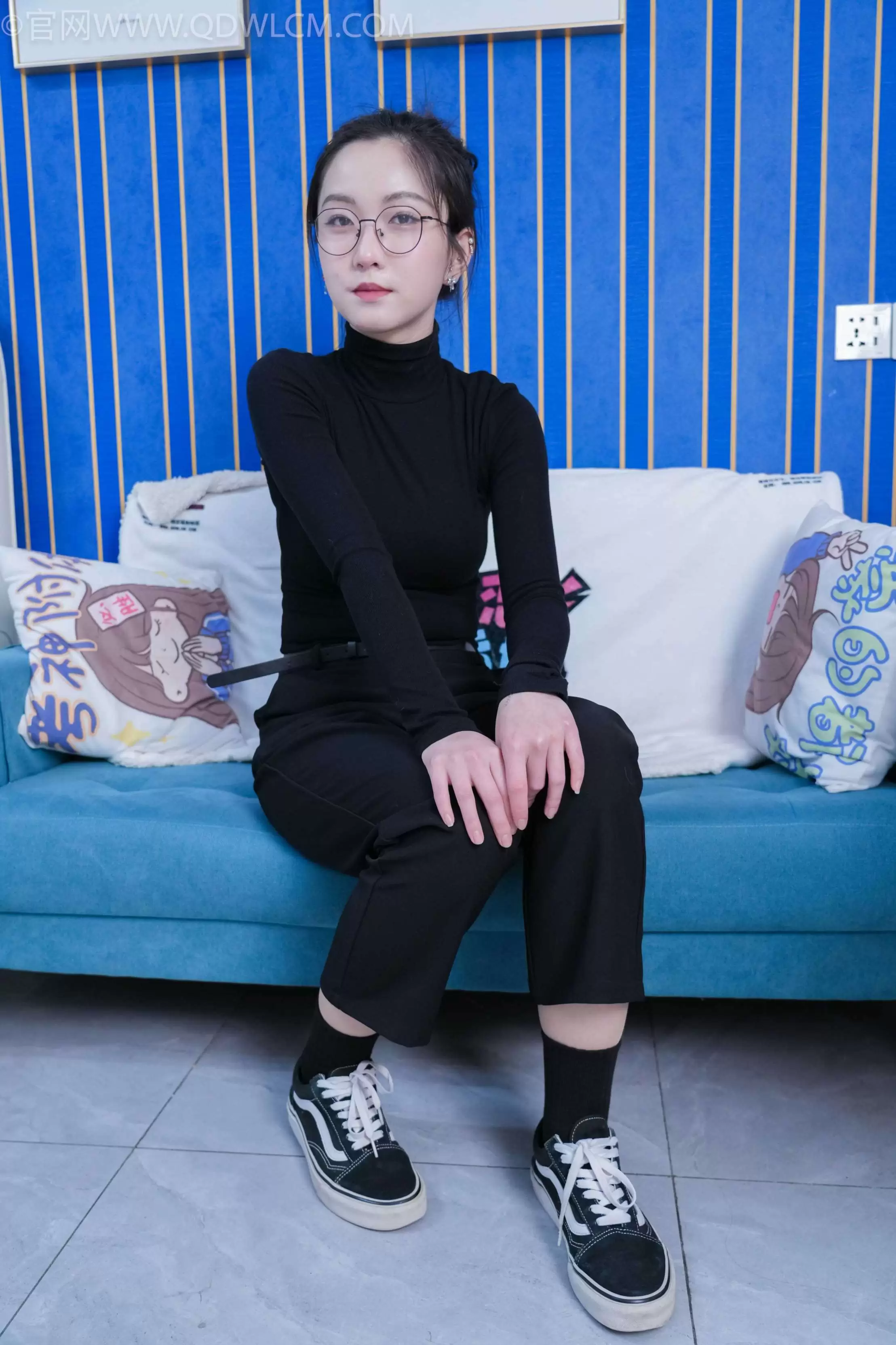 物恋传媒 NO.2164 川川-记忆里的她 [151P-1V-5.68G] - 秀人网免费无水印在线套图写真