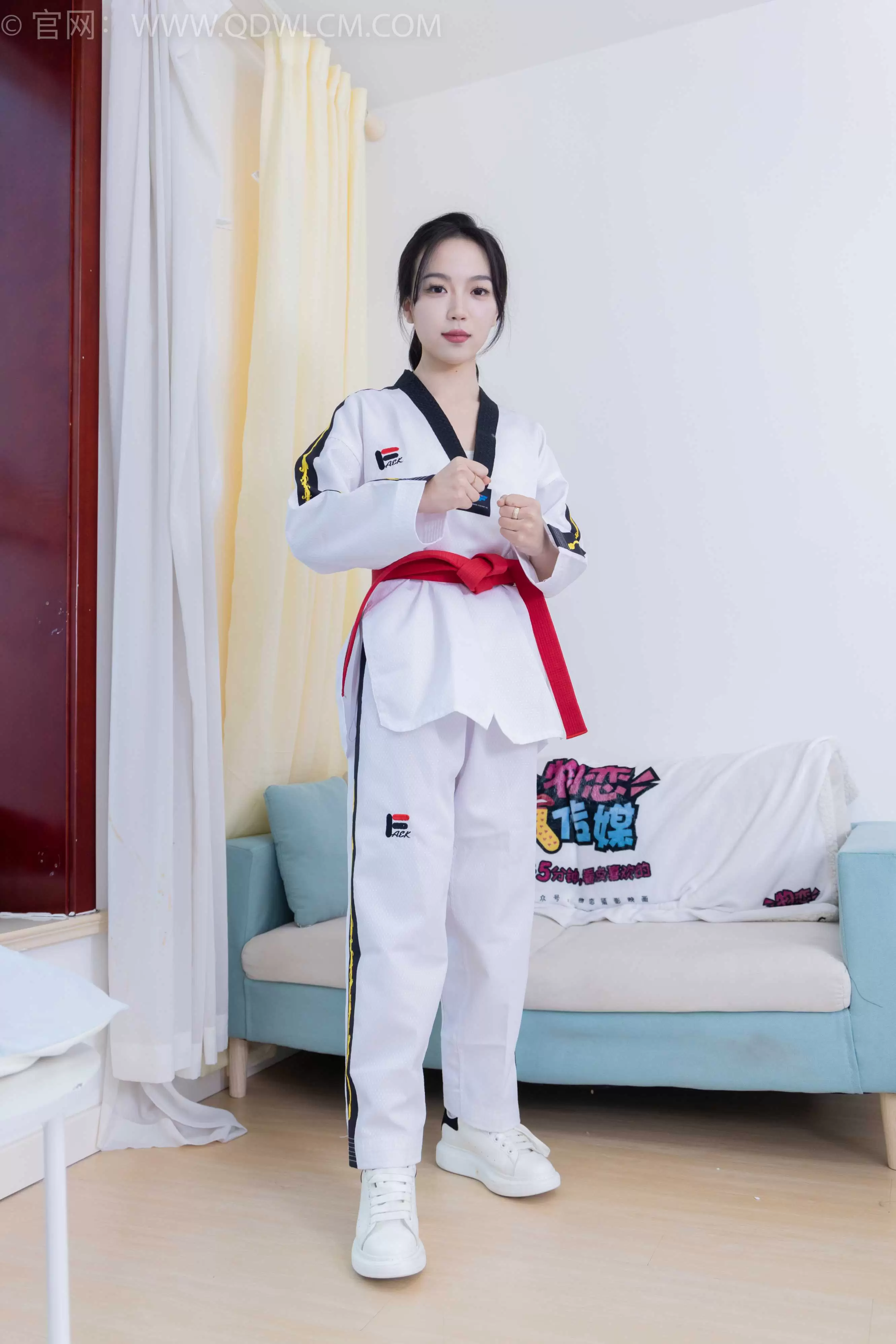 物恋传媒 NO.2128 纱纱-暮色褪尽 [190P1V-5.17GB] - 秀人网免费无水印在线套图写真