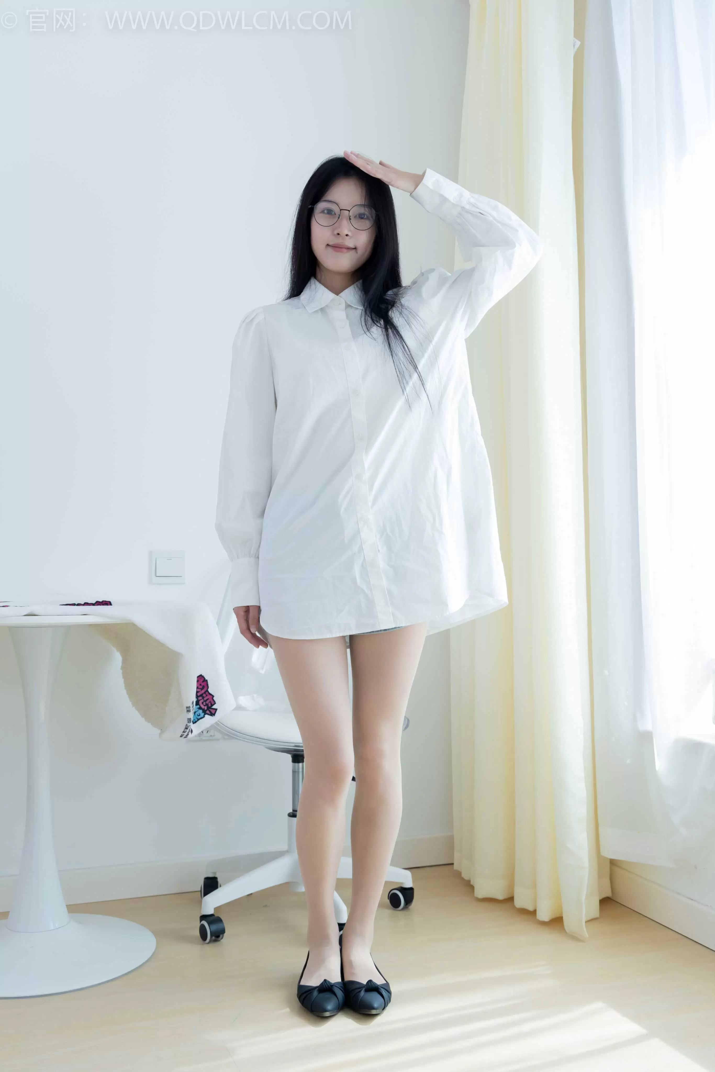 物恋传媒 NO.2122 茯苓-皑皑霜雪的纯净 [150P1V-3.27GB] - 秀人网免费无水印在线套图写真