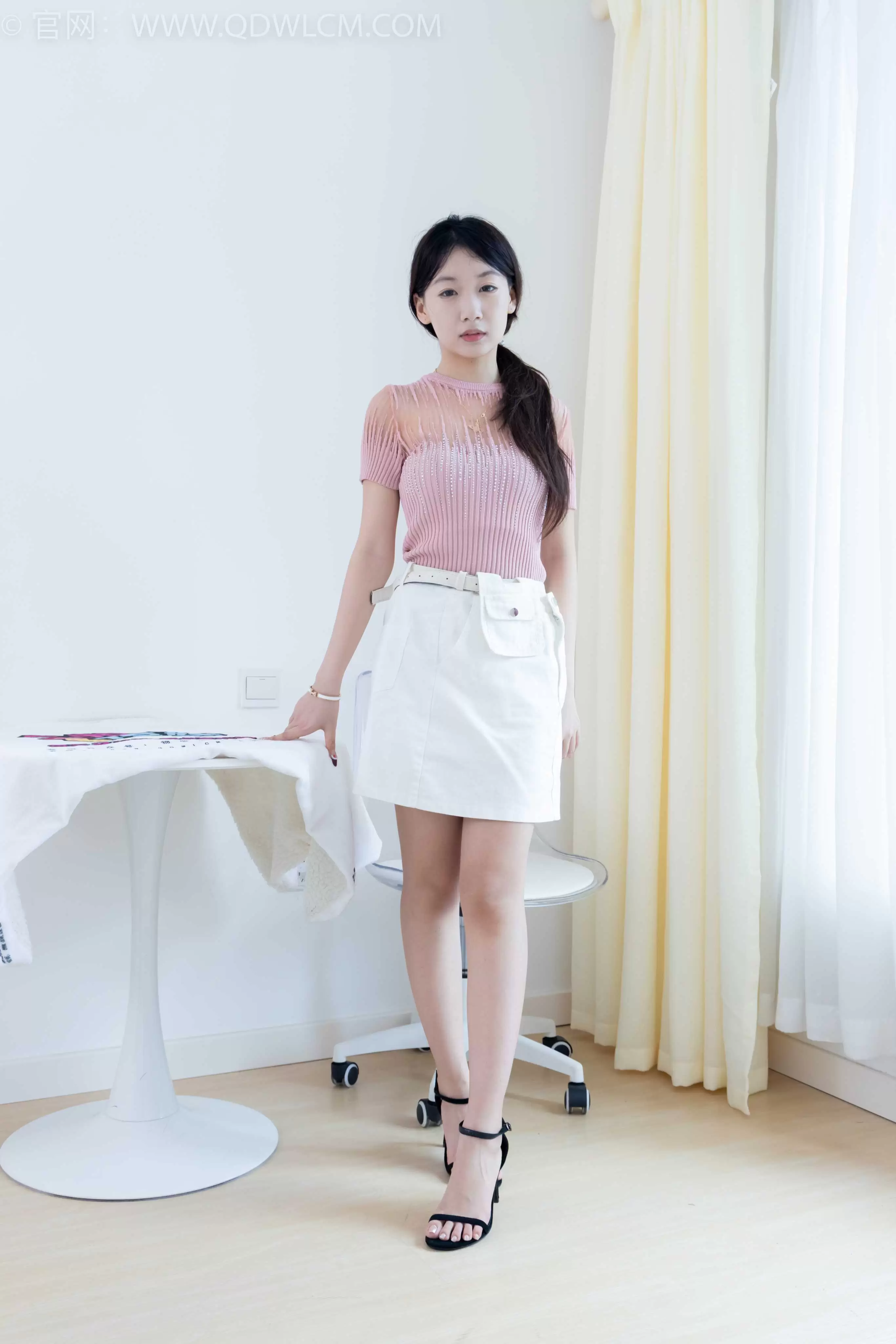 物恋传媒 NO.2118 丹丹-笑颜如花 [150P1V-5.68GB] - 秀人网免费无水印在线套图写真