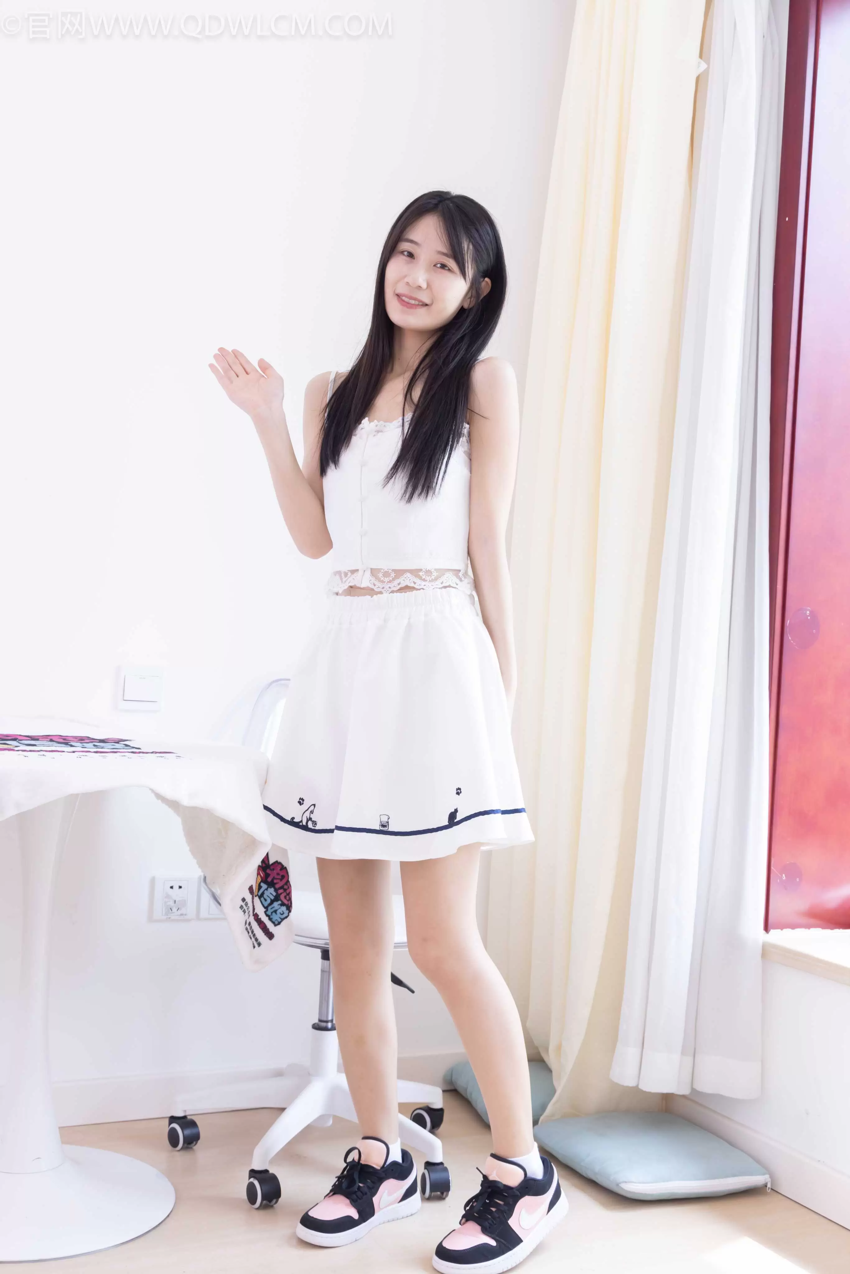 物恋传媒 NO.2110 菜菜-不期而遇 [160P1V-4.14GB] - 秀人网免费无水印在线套图写真