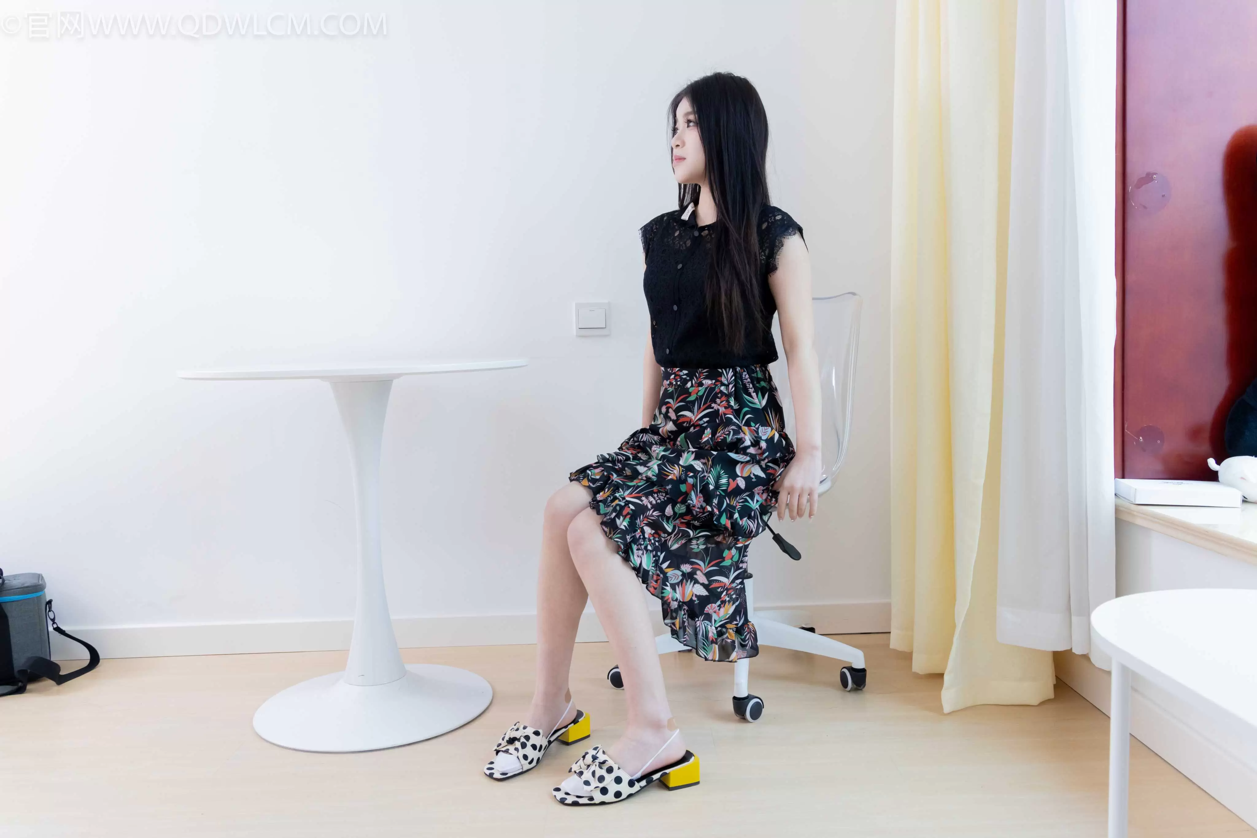 物恋传媒 NO.2109 闪闪-美好记忆 [166P1V-4.80GB] - 秀人网免费无水印在线套图写真