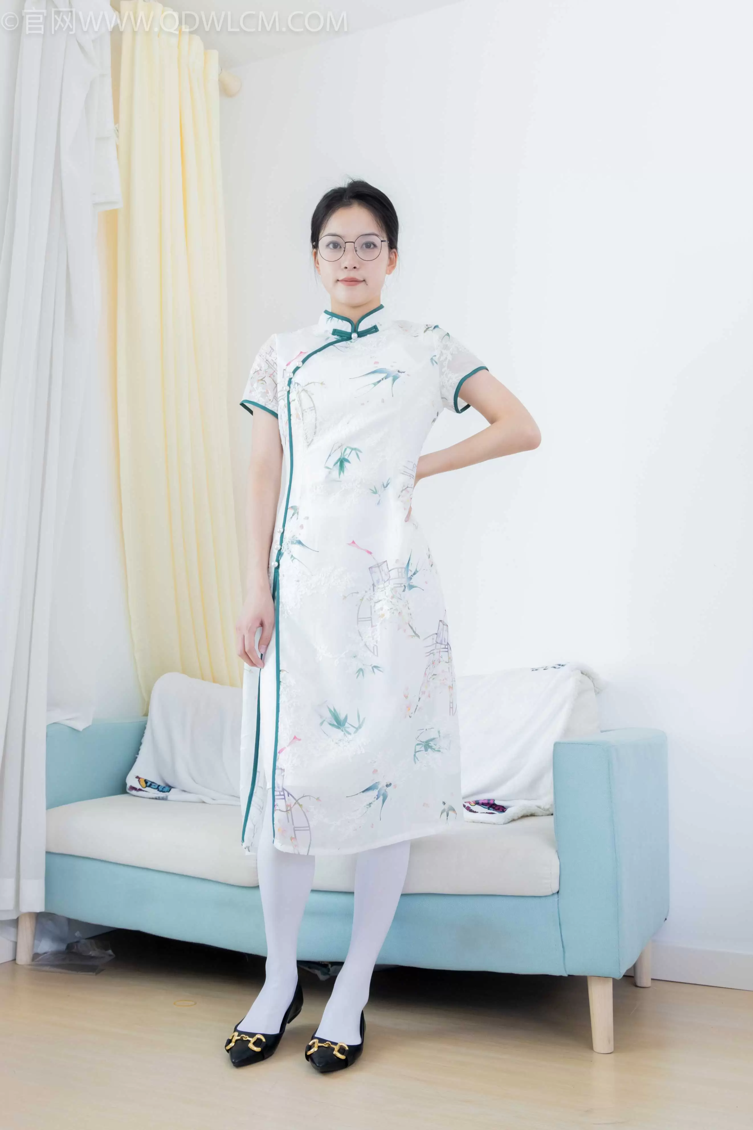 物恋传媒 NO.2107 茯苓-秋夜凉 [154P1V-3.90GB] - 秀人网免费无水印在线套图写真