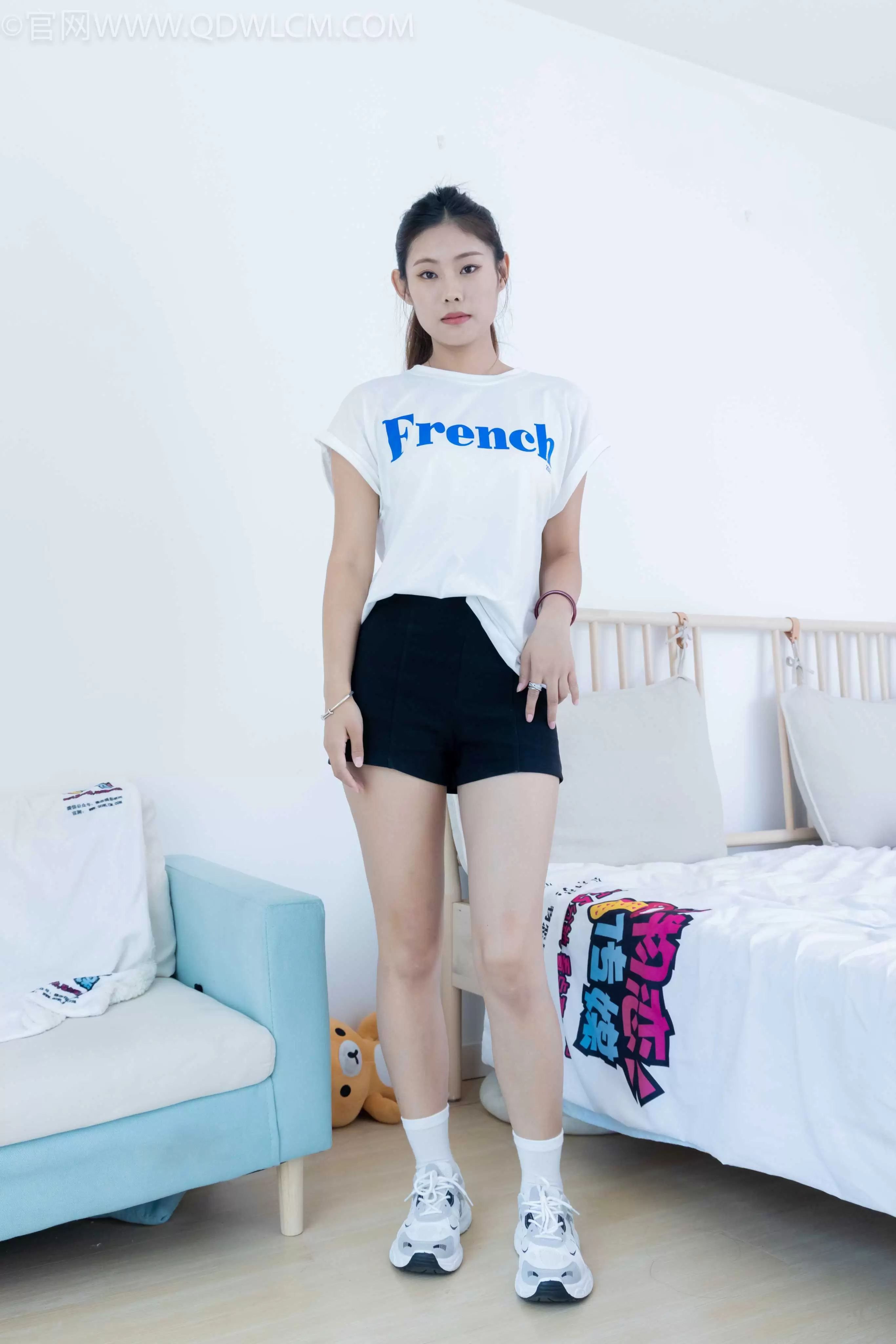 物恋传媒 NO.2102 林林-美好相伴 [150P1V-4.28GB] - 秀人网免费无水印在线套图写真