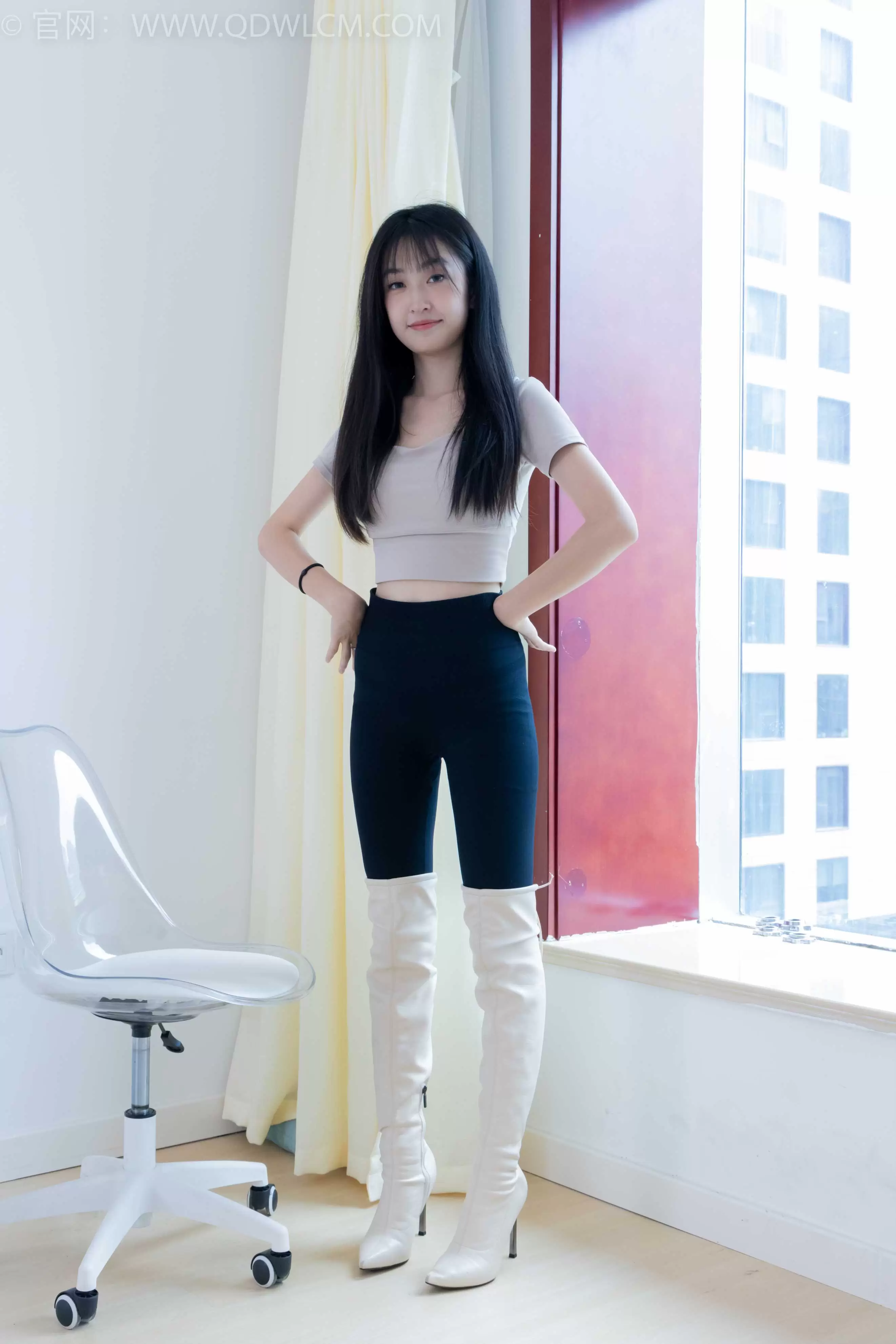 物恋传媒 NO.2069 嘉木-夕阳余晖 [170P1V-4.83GB] - 秀人网免费无水印在线套图写真