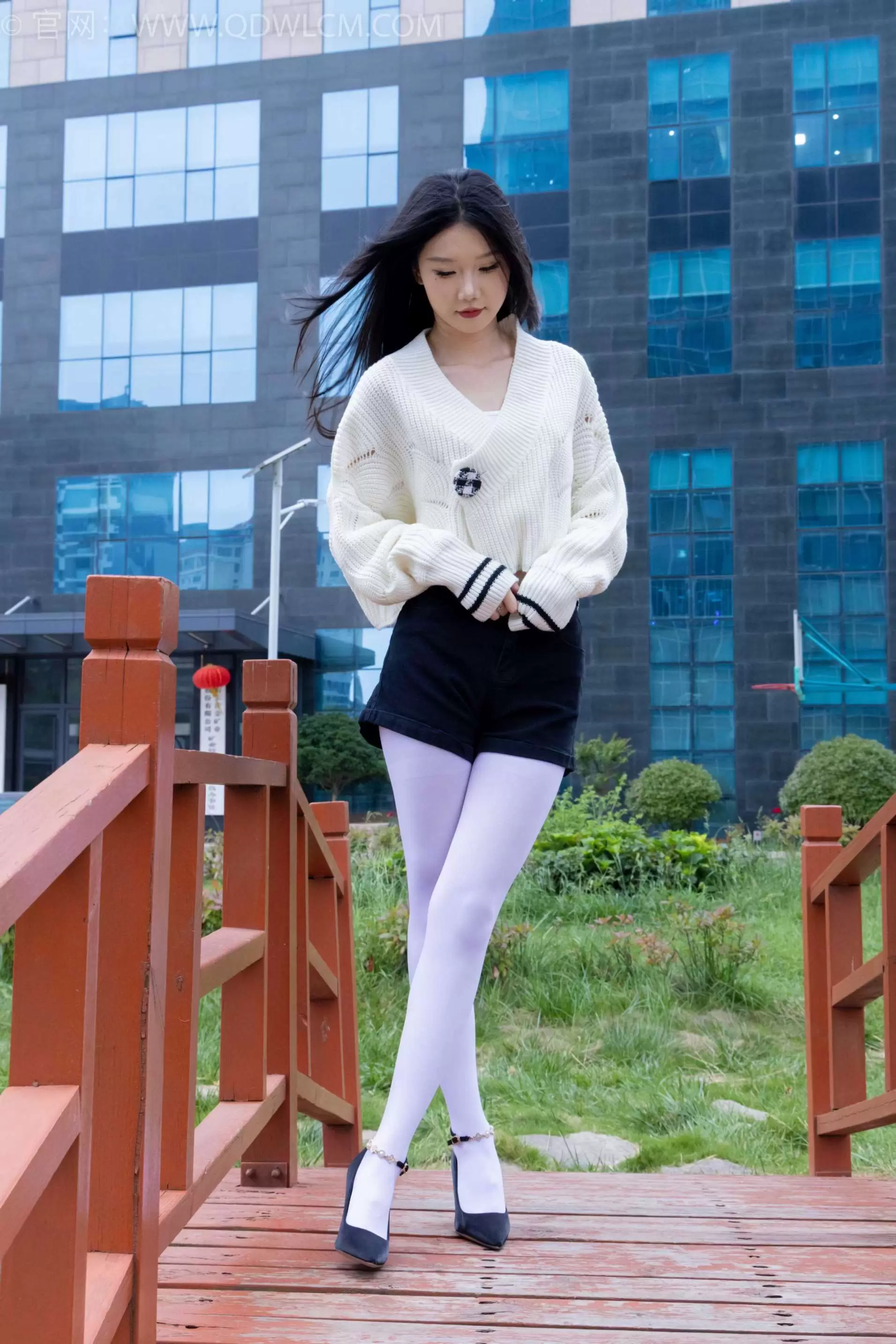 物恋传媒 NO.2052 小竹-流浪漂流瓶 [150P1V-5.24GB] - 秀人网免费无水印在线套图写真