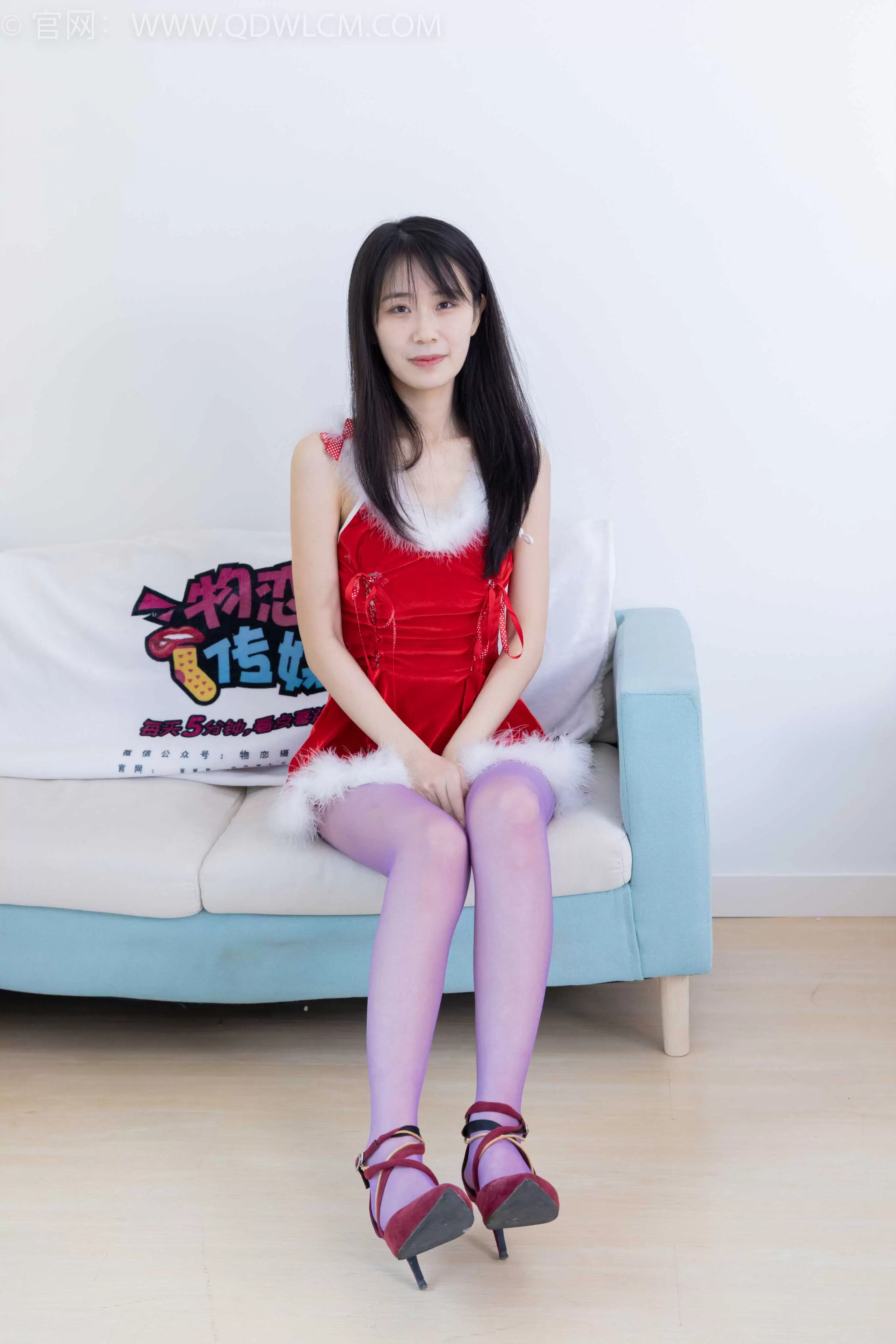 物恋传媒 NO.1979 菜菜-入花间 [150P-1V-4.17G] - 秀人网免费无水印在线套图写真