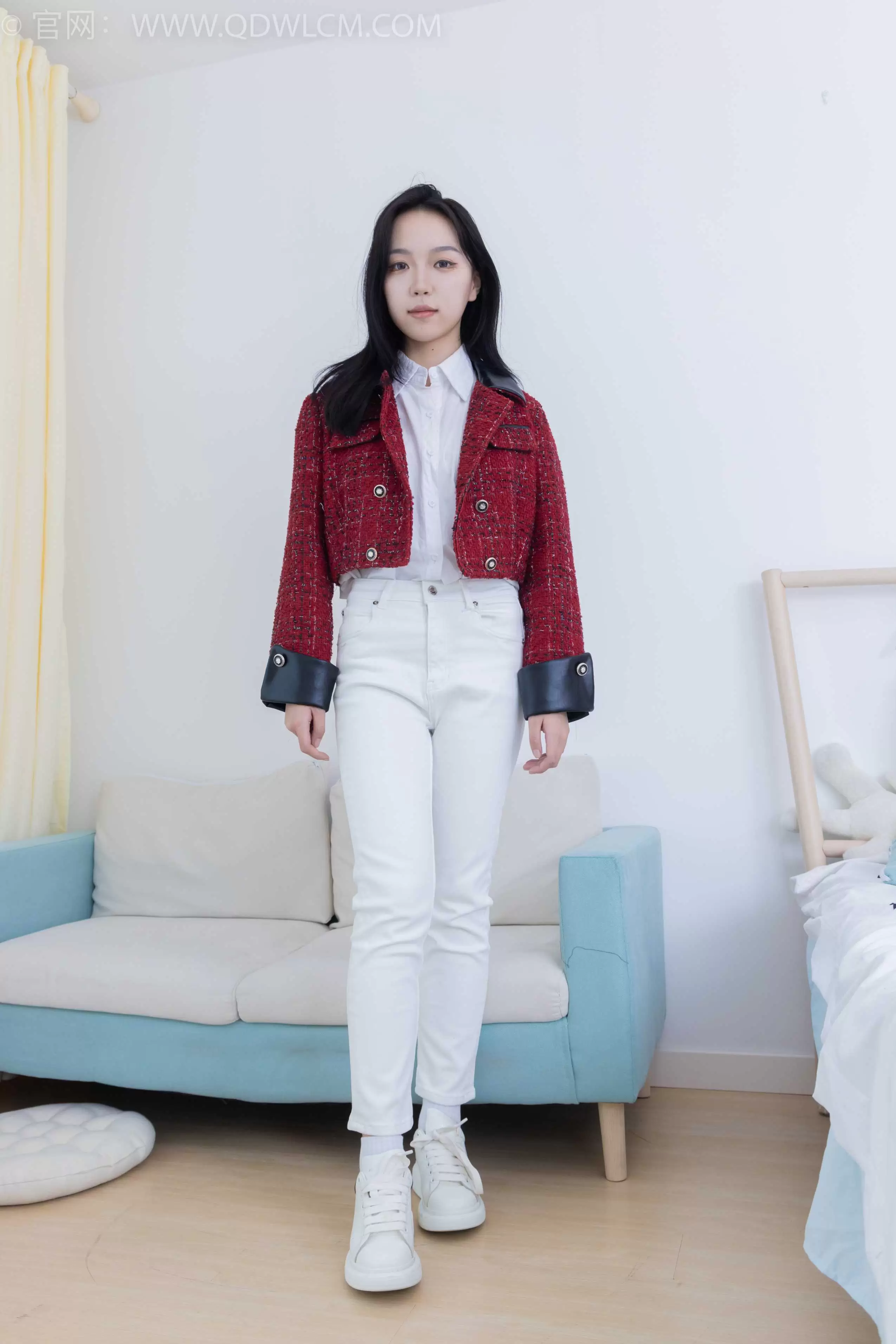 物恋传媒 NO.1923 纱纱-鸟语花香 [189P-1V-4.96G] - 秀人网免费无水印在线套图写真