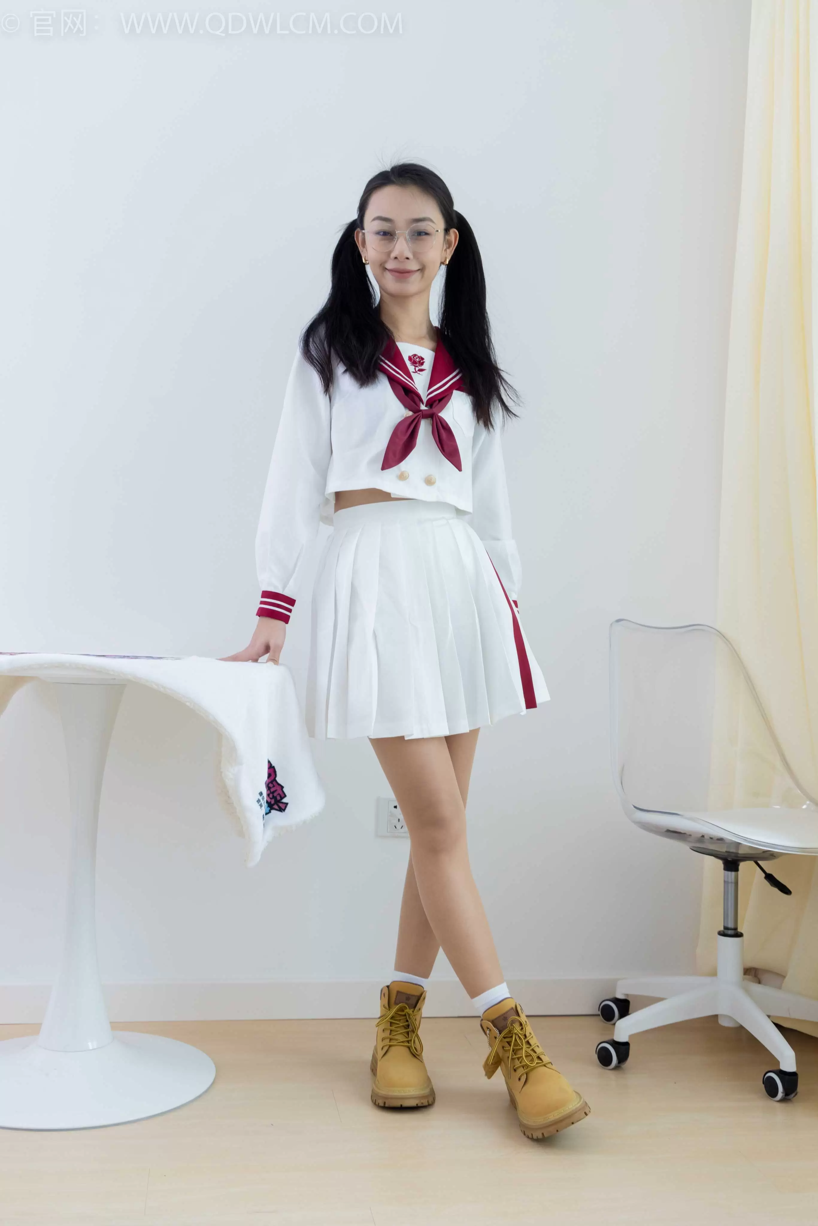 物恋传媒 NO.1894 岚岚-双马尾少女 [160P-1V-4.42G] - 秀人网免费无水印在线套图写真