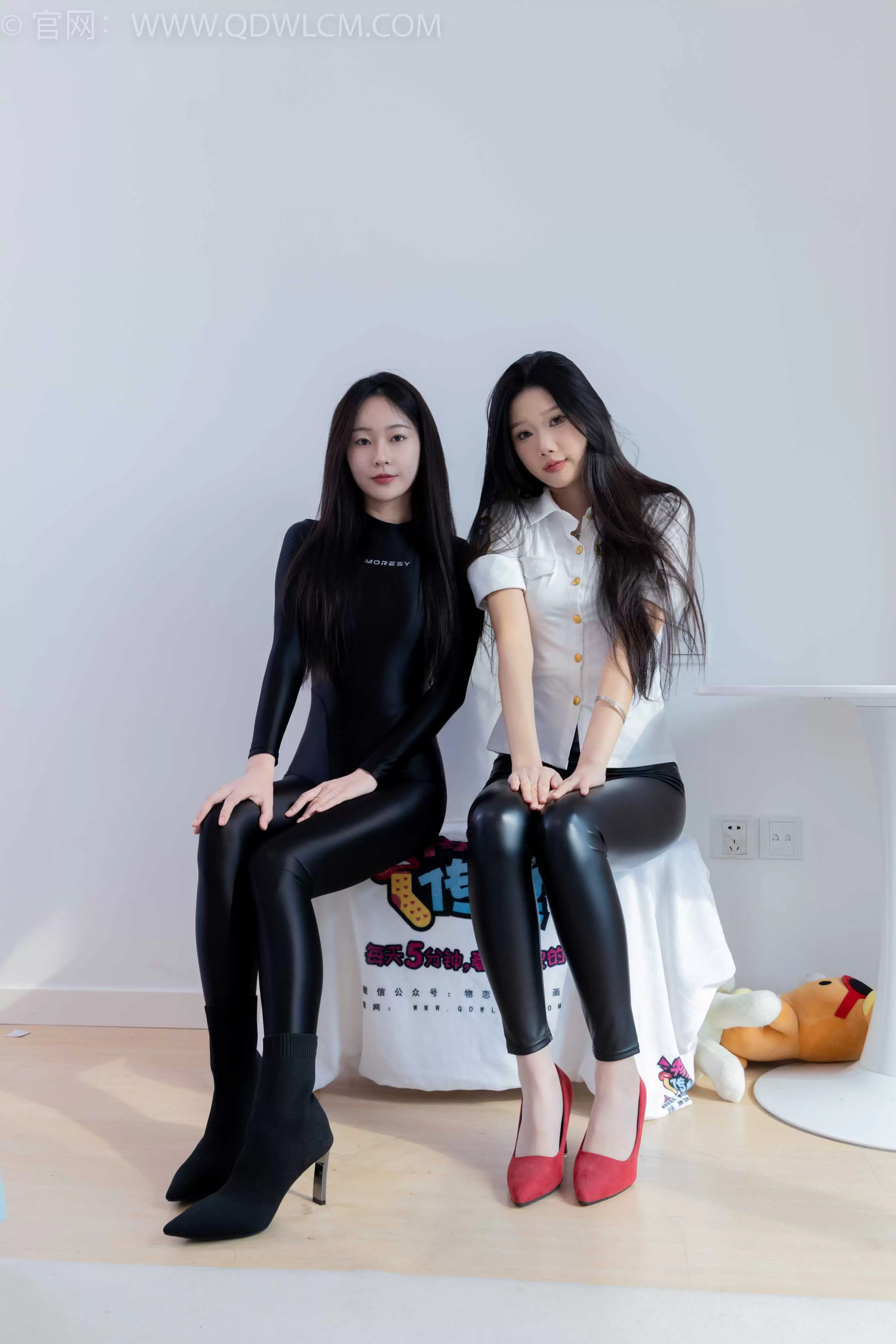 物恋传媒 NO.1887 小竹&美兔-黑白分明 [169P-1V-5.3G] - 秀人网免费无水印在线套图写真