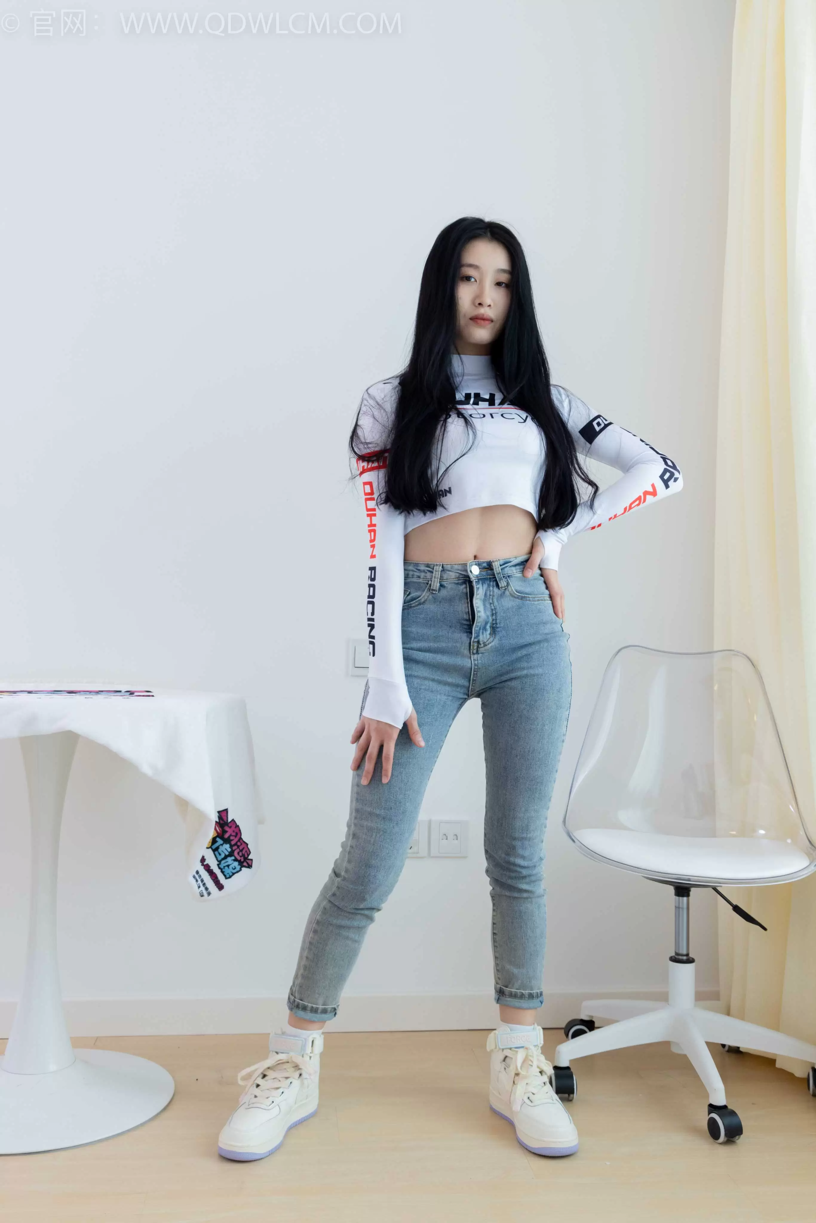 物恋传媒 NO.1850 绒绒-无言的温柔（盲盒5） [160P-1V-4.29G] - 秀人网免费无水印在线套图写真