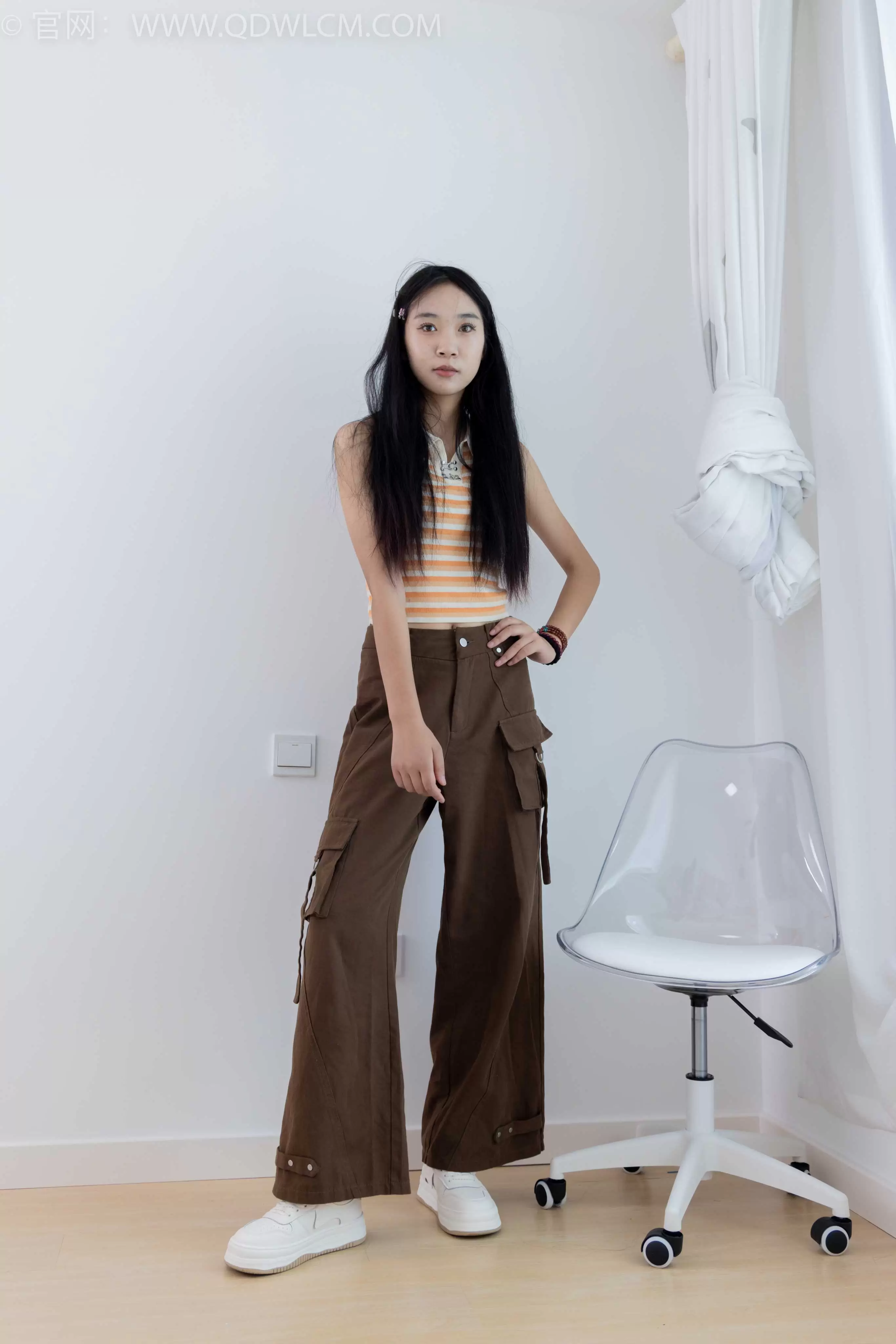 物恋传媒 NO.1675 登登-岁月的洗礼 [150P-1V-3.51G] - 秀人网免费无水印在线套图写真