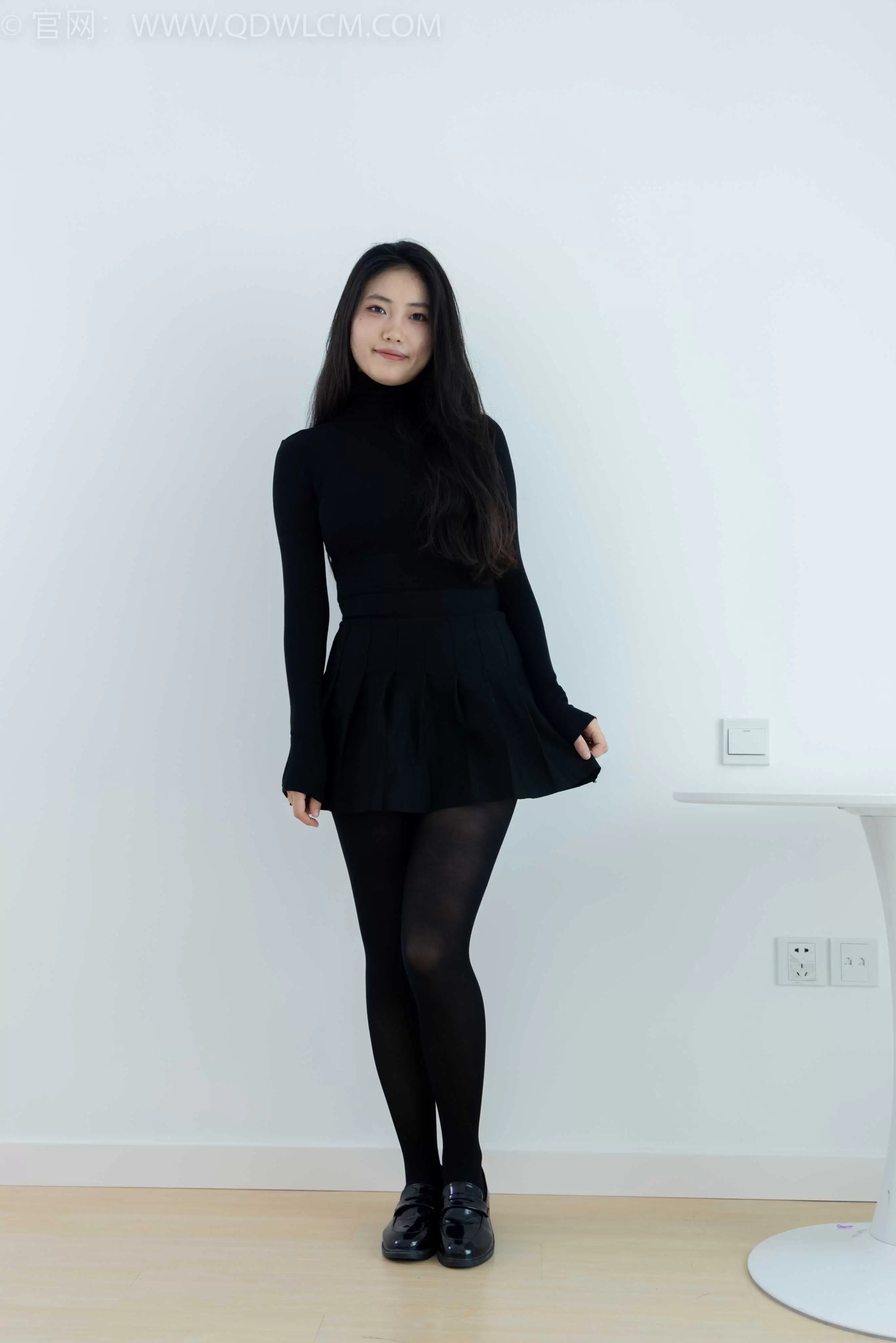 物恋传媒 NO.1667 香香-更好的自己 [159P-1V-3.51G] - 秀人网免费无水印在线套图写真