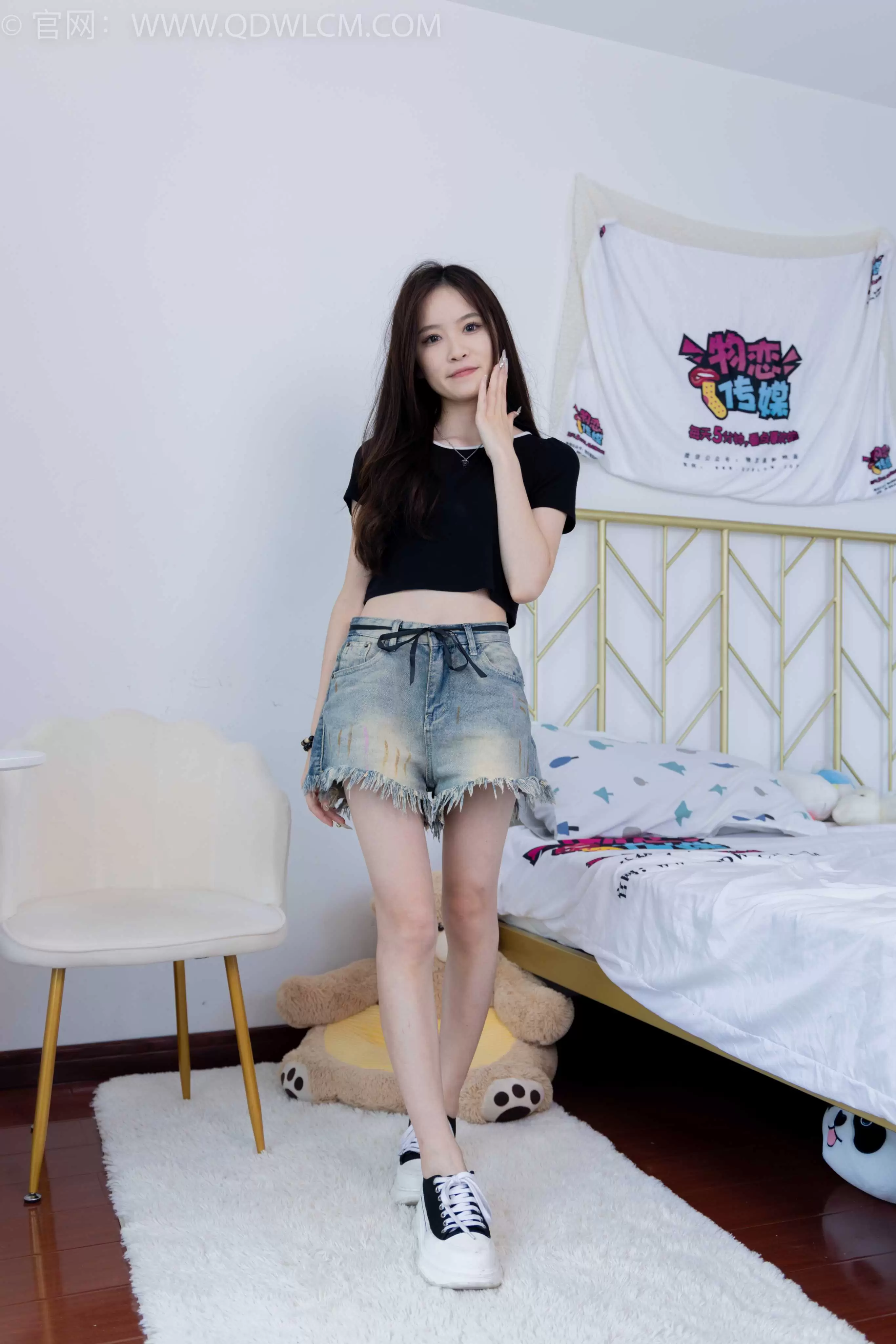 物恋传媒 NO.1648 小奇-奇妙之夜 [156P-1V-3.61G] - 秀人网免费无水印在线套图写真